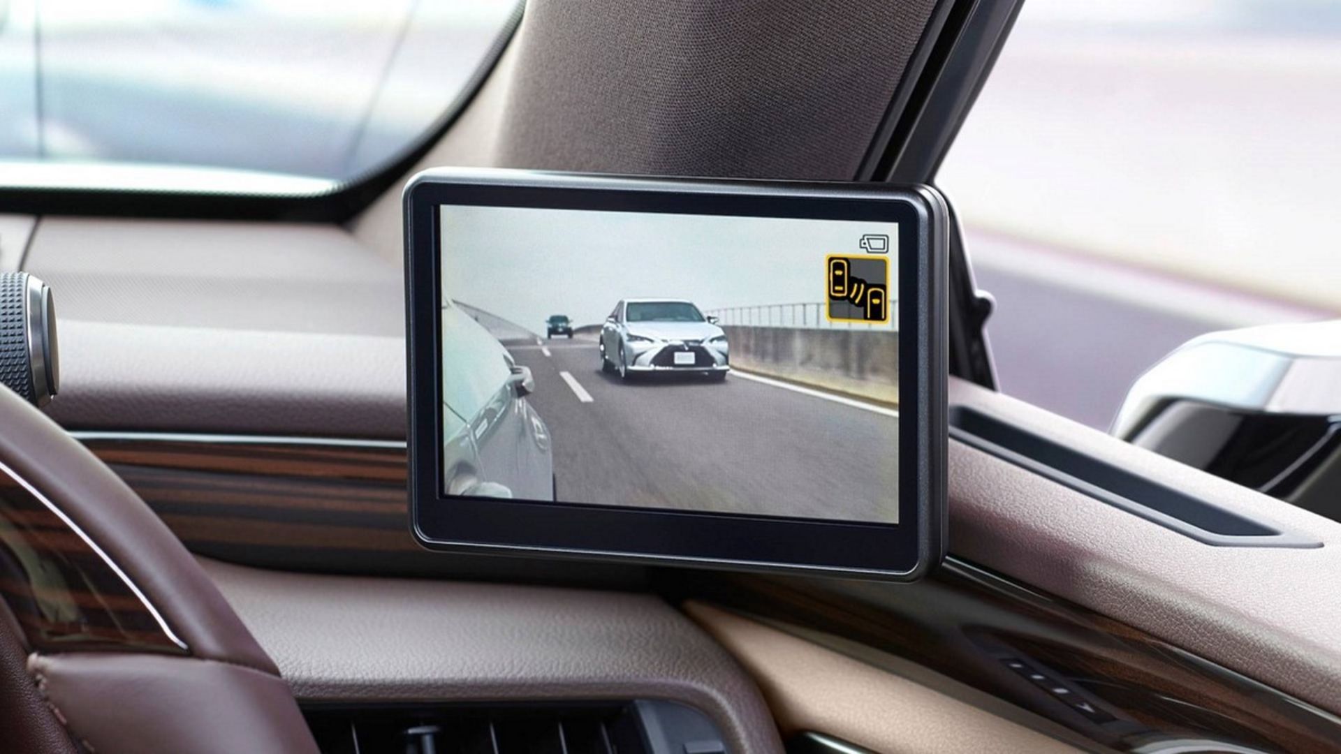 Lexus ES Digital Outer Mirror