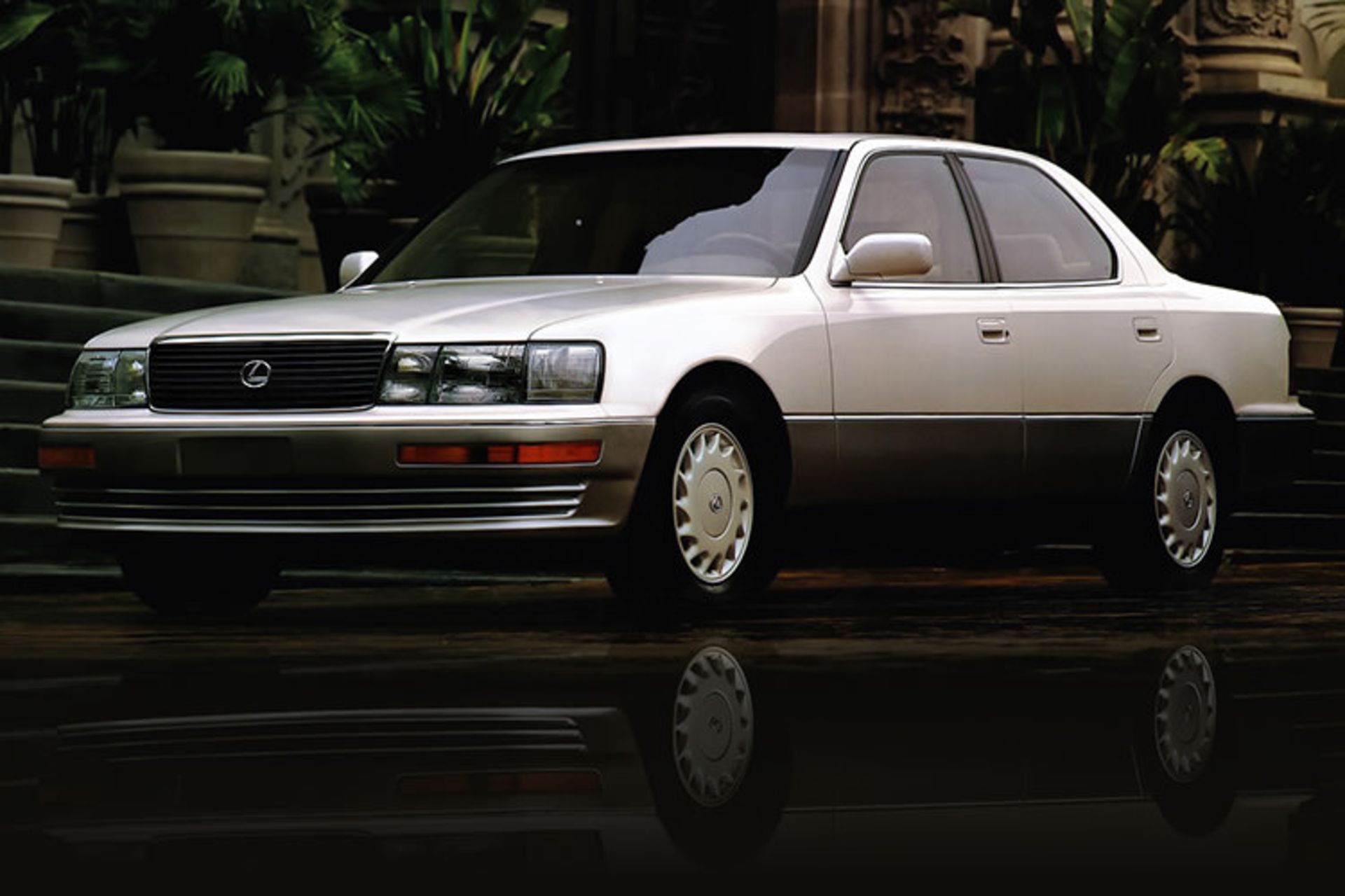 Lexus LS400