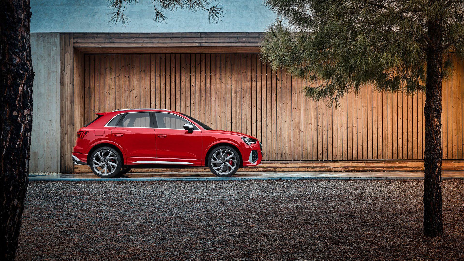 Audi RS Q3 / آئودی آر اس کیو3