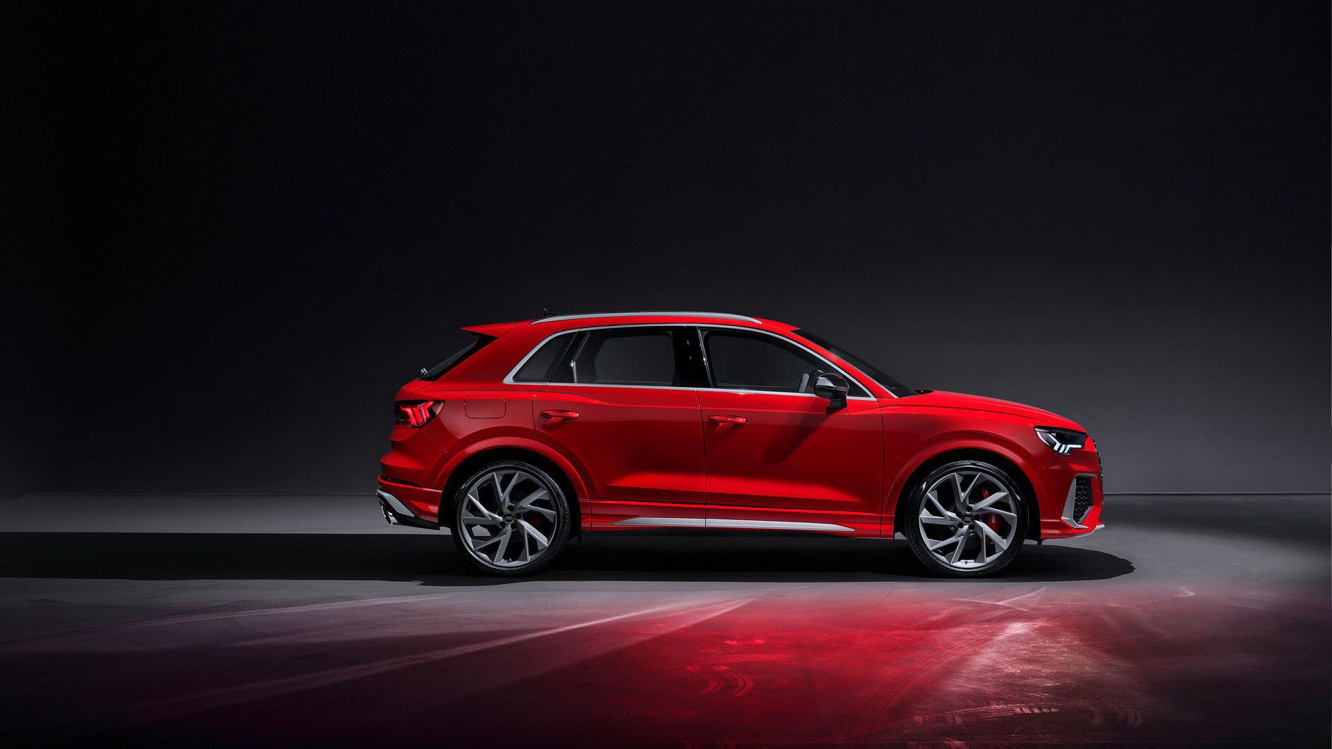 Audi RS Q3 / آئودی آر اس کیو3