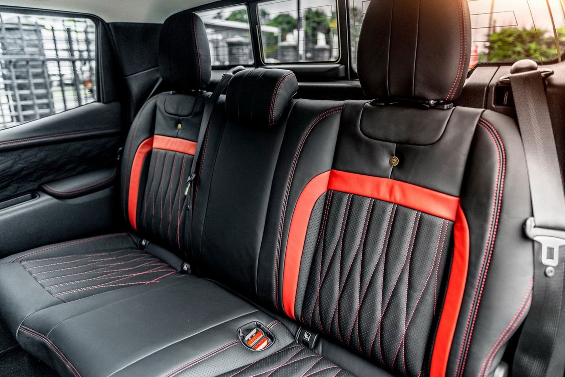 mercedes benz x class kahn design