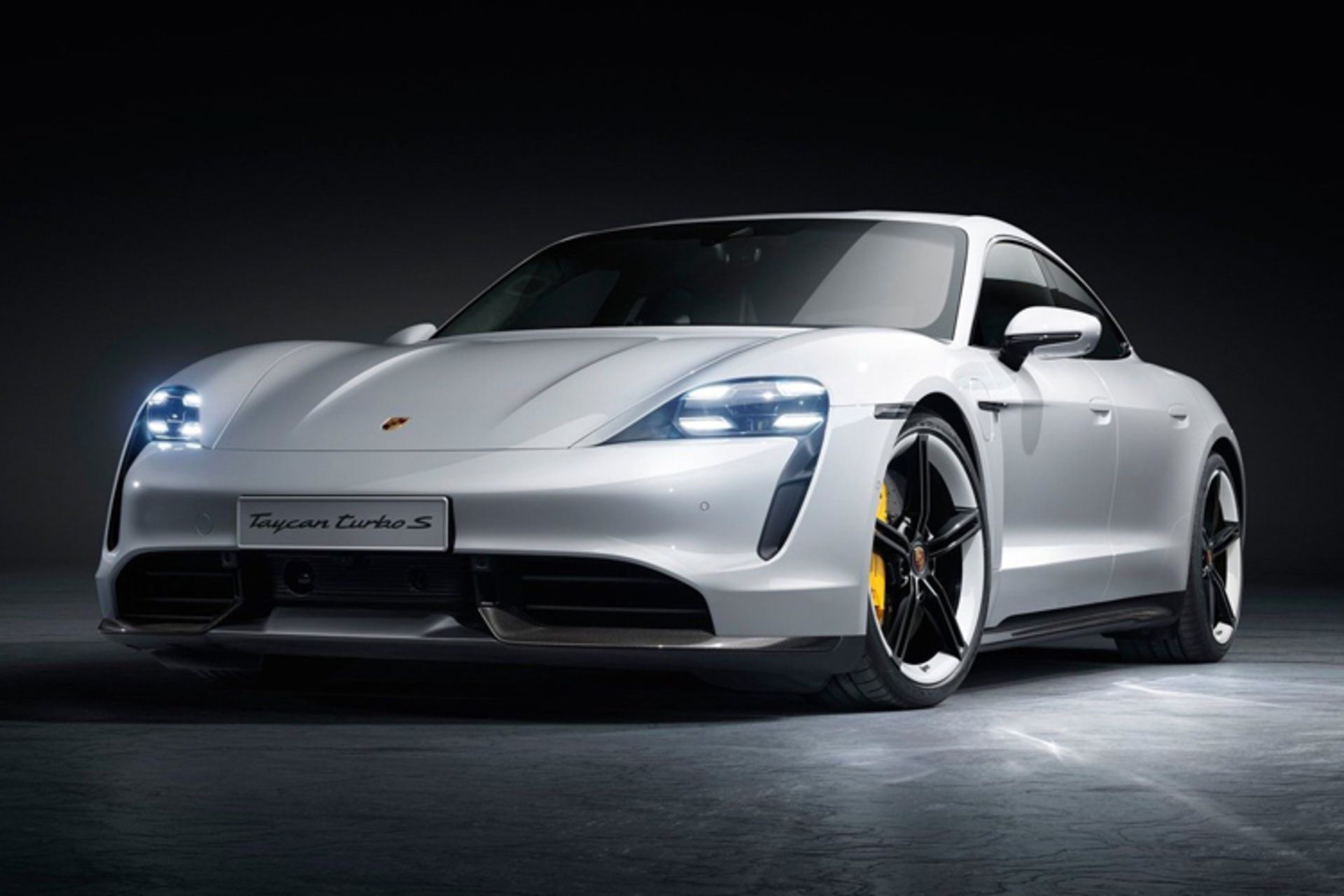 Porsche Taycan / پورشه تایکان