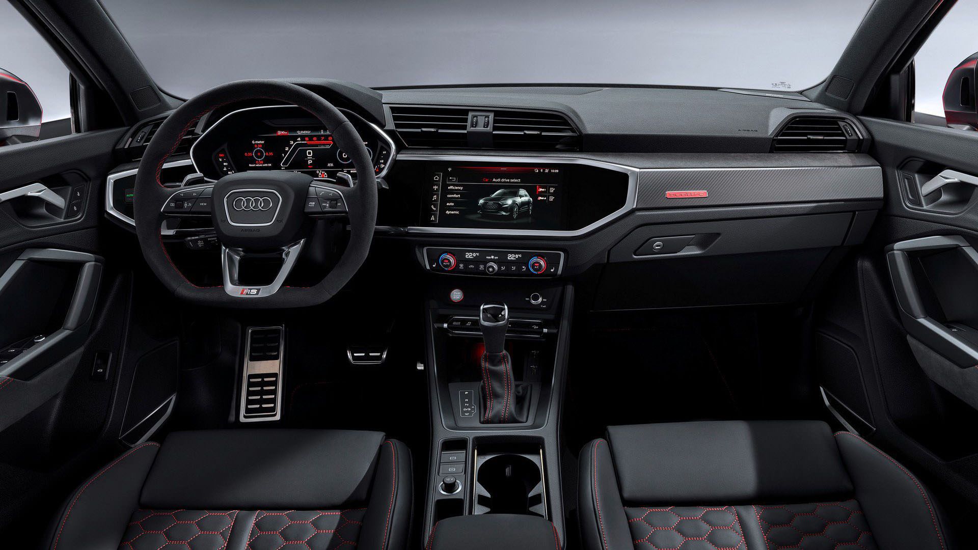Audi RS Q3 / آئودی آر اس کیو3