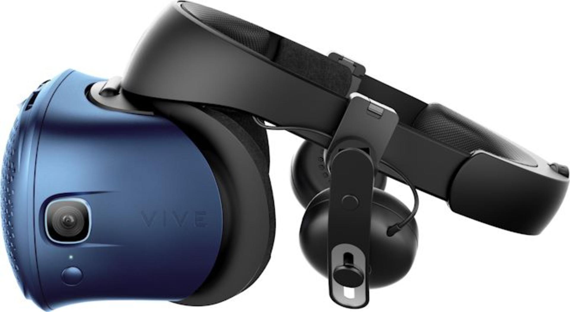 هدست واقعیت مجازی HTC Vive Cosmos