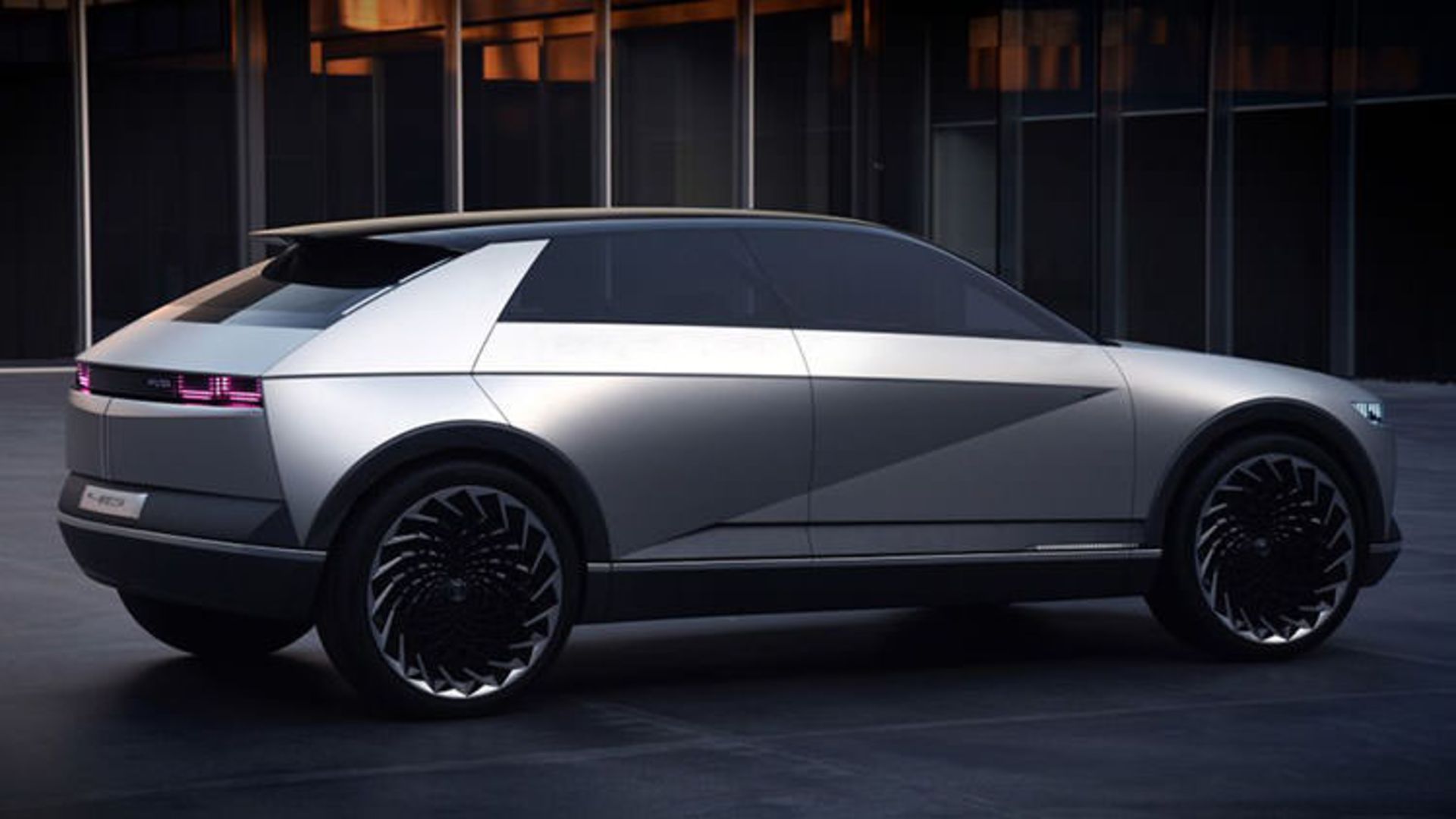 Hyundai 45 EV hatchback concept / هیوندای هاچ بک برقی مفهومی