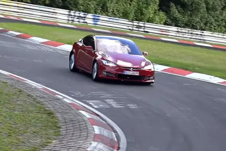 Tesla Model S / تسلا مدل اس
