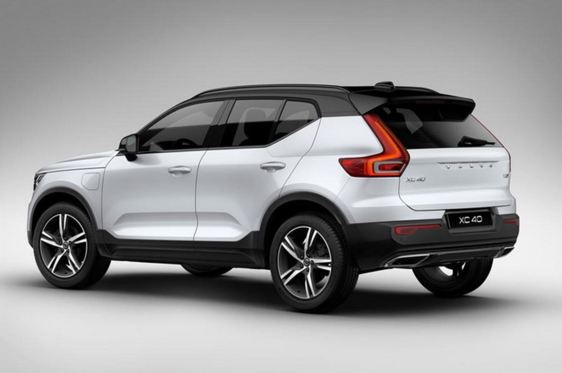 volvo xc40 PHEV