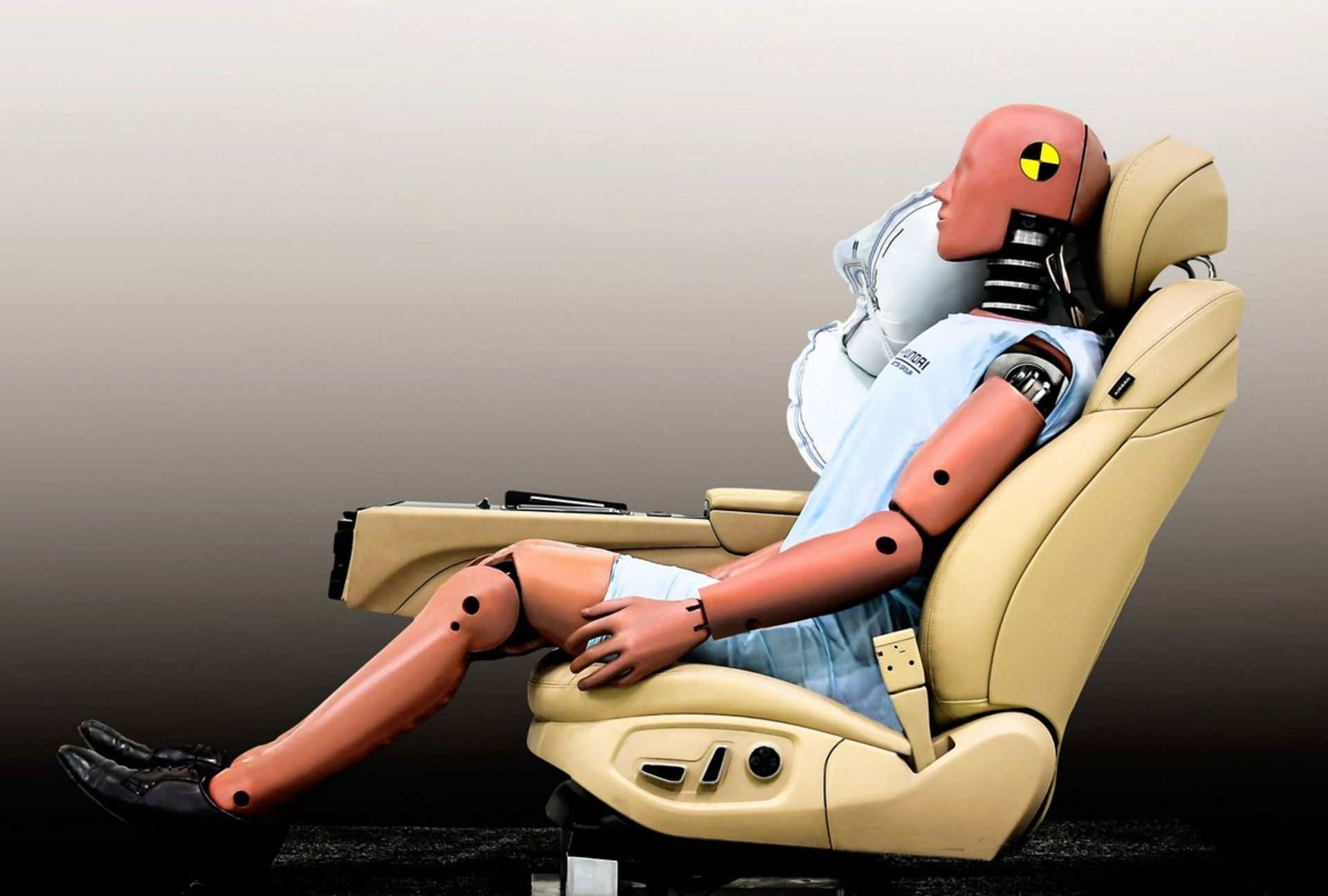 Hyundai Motor Group front armrest-mounted side impact airbag