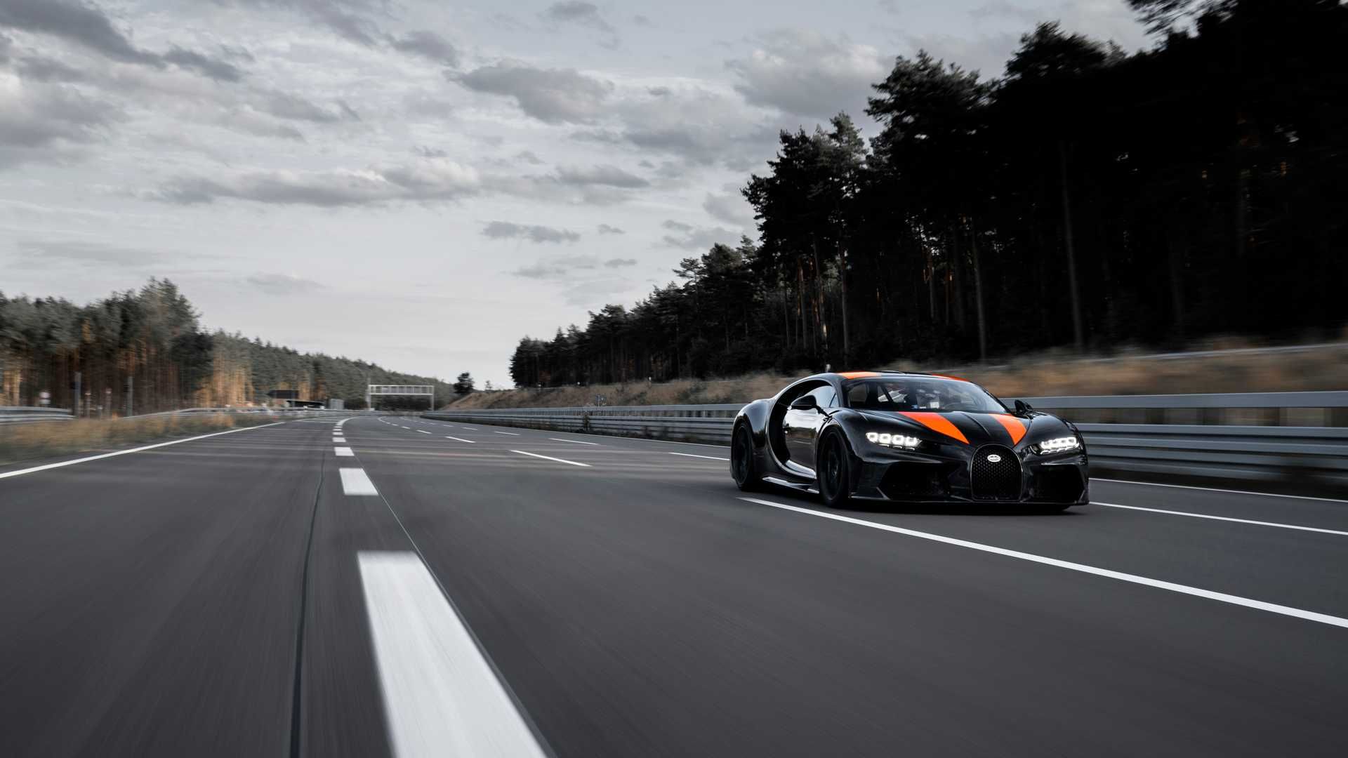 Bugatti Chiron / بوگاتی شیرون