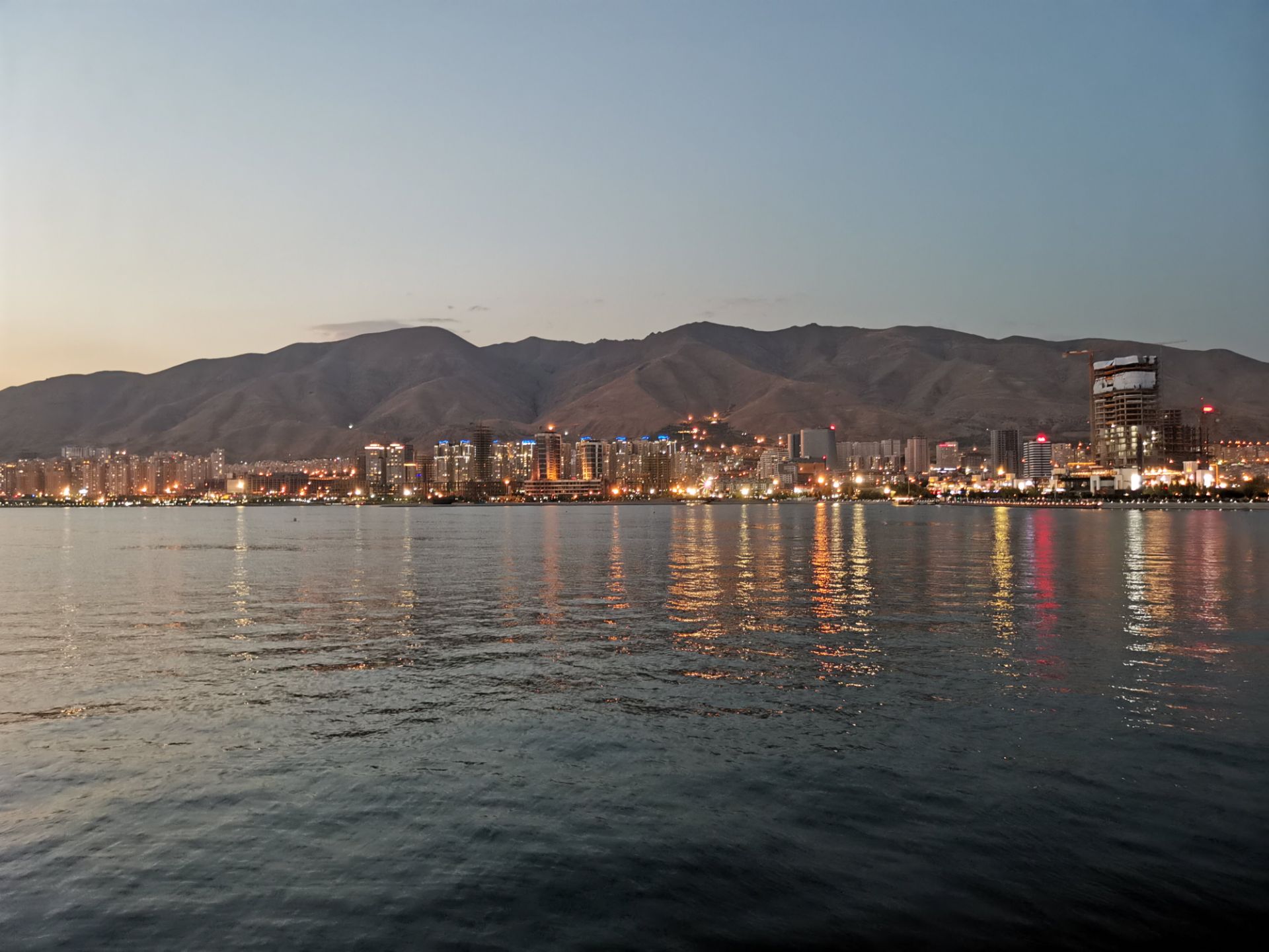 نمونه‌عکس‌های آنر 20 پرو