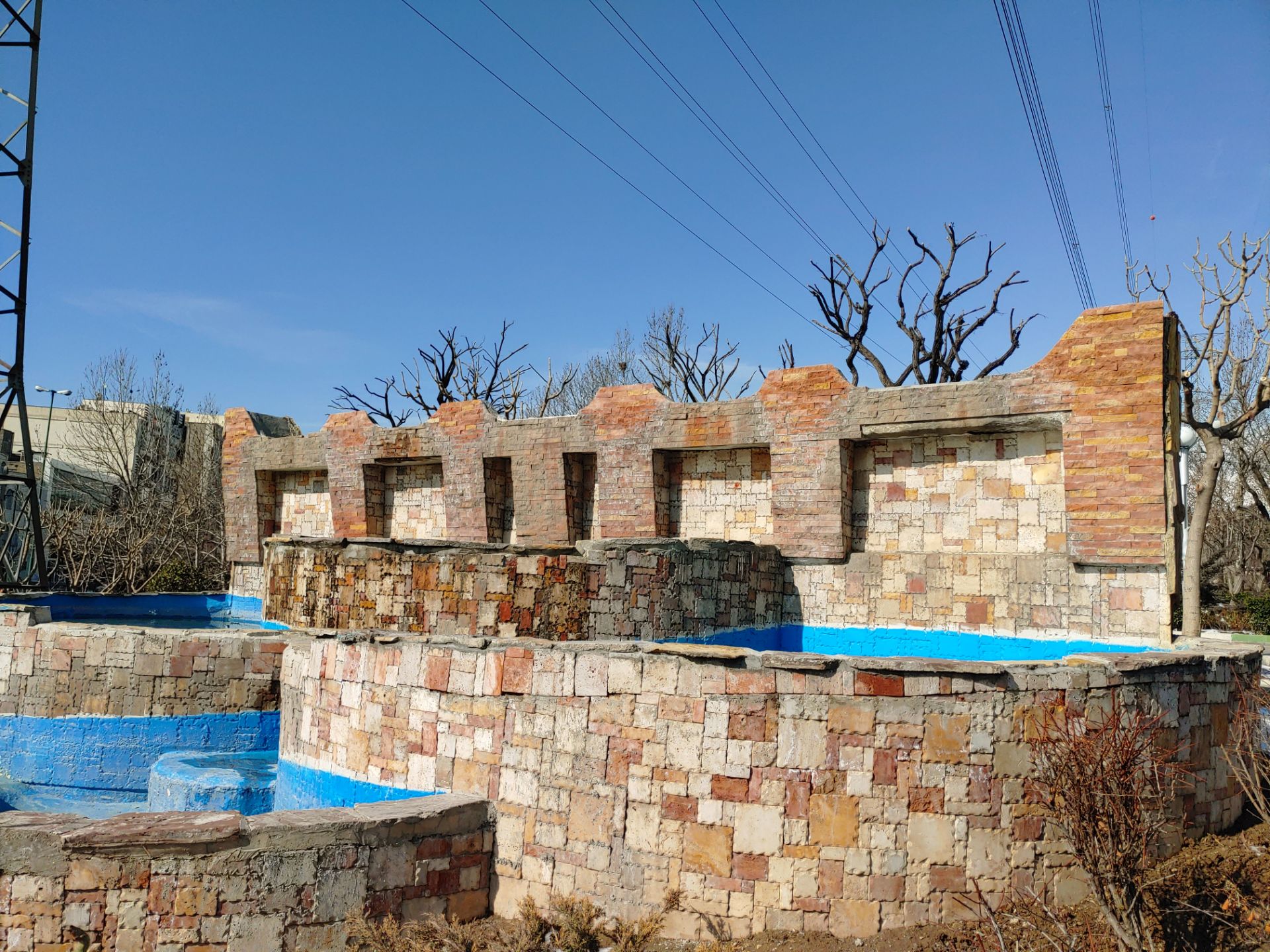 نمونه‌عکس‌های ال‌جی جی ۸ اس در طول روز