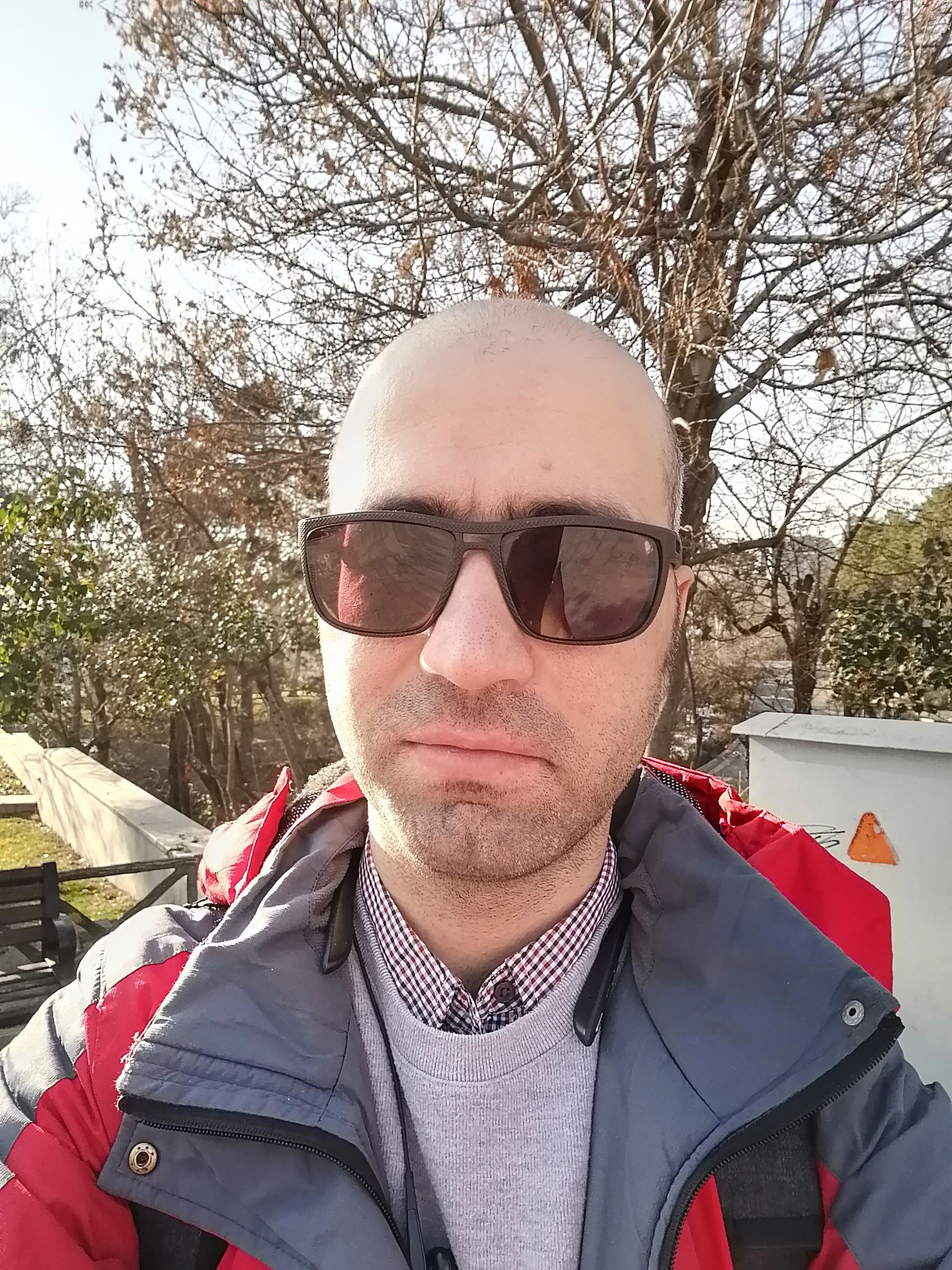 عکس‌های سلفی وای 9 پرایم