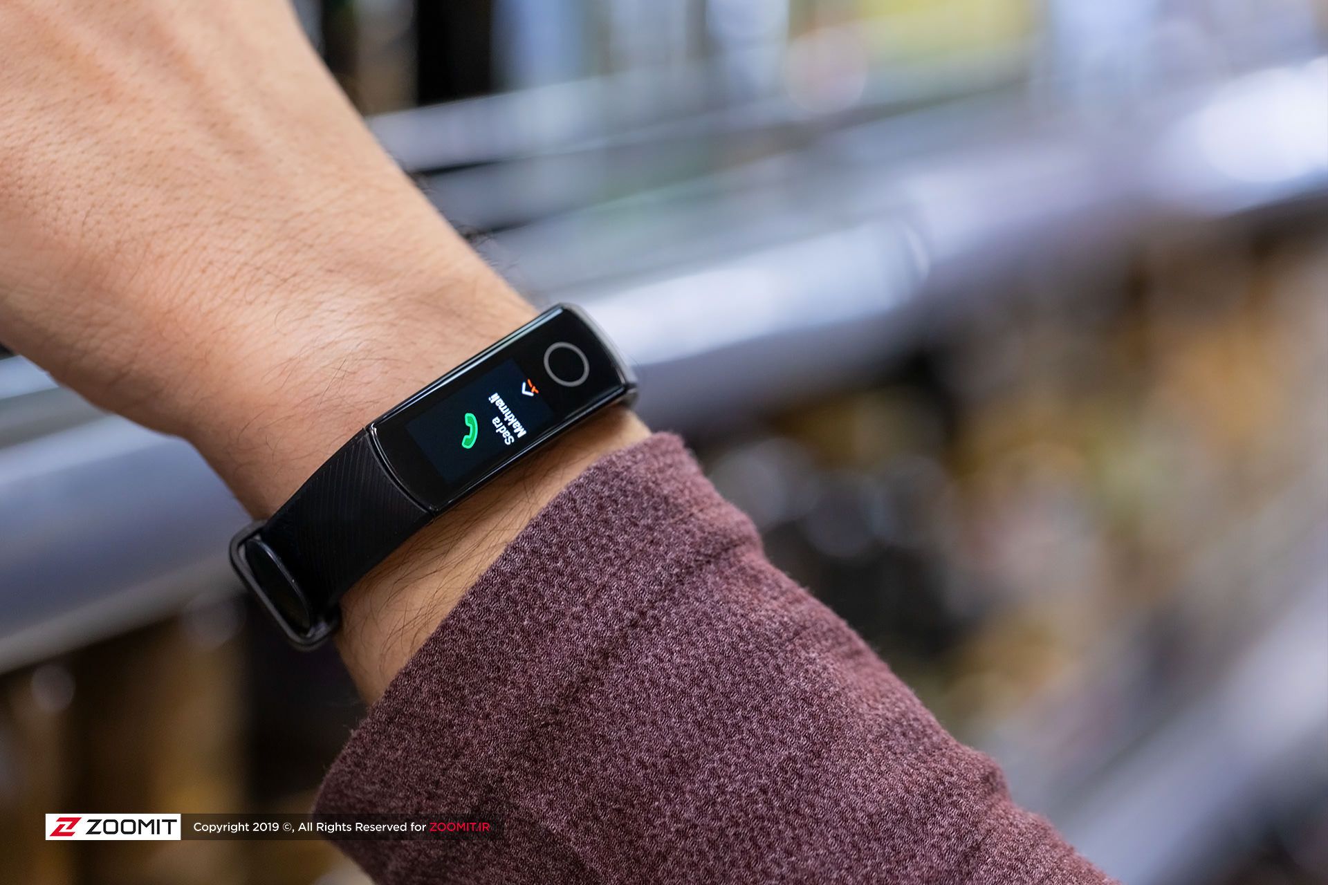 آنر بند ۵ / Honor band 5