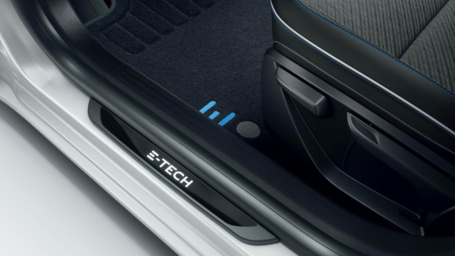 Renault Captur Clio / رنو کپچر کلیو