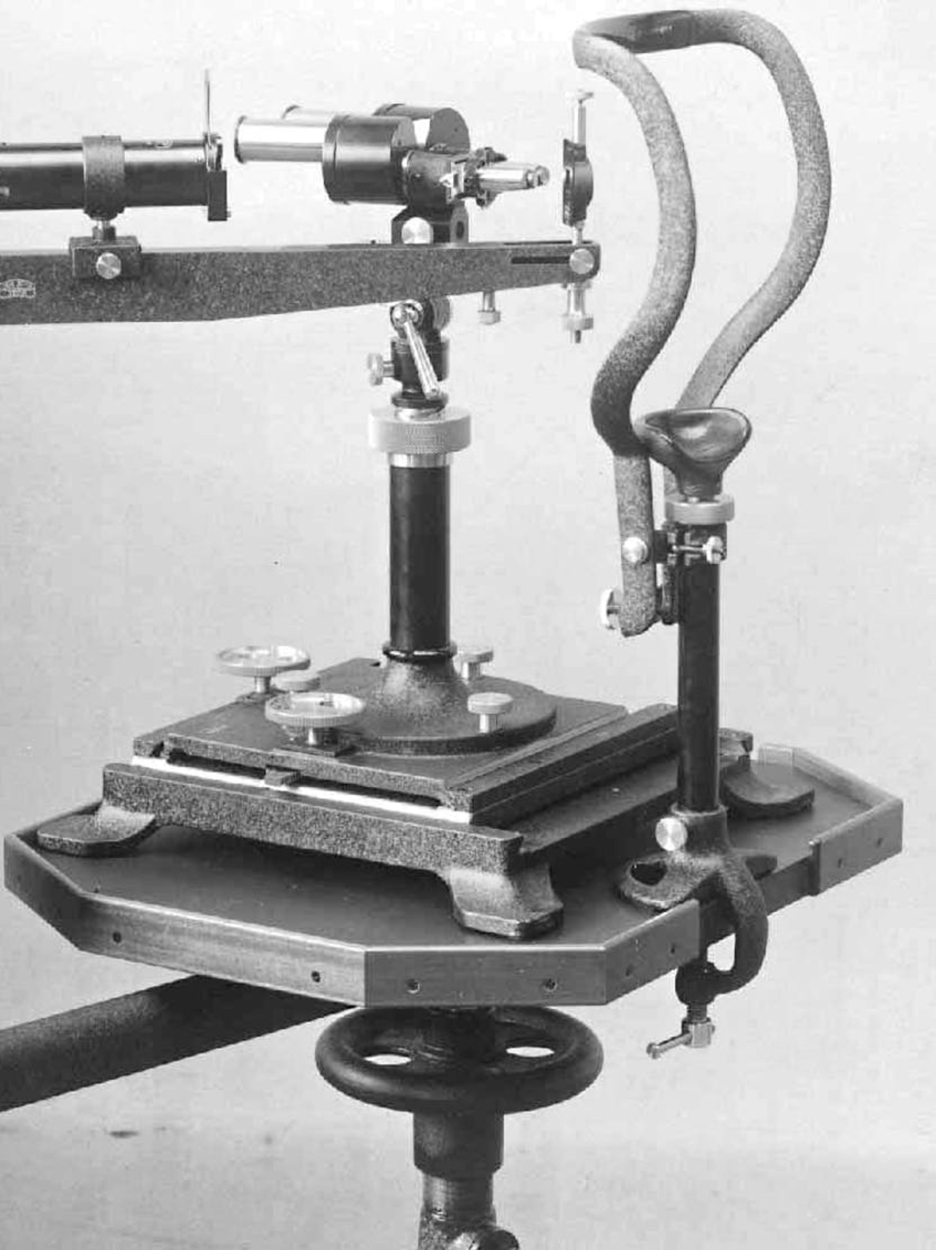 تجهیزات چشم پزشکی کارل زایس / Carl Zeiss