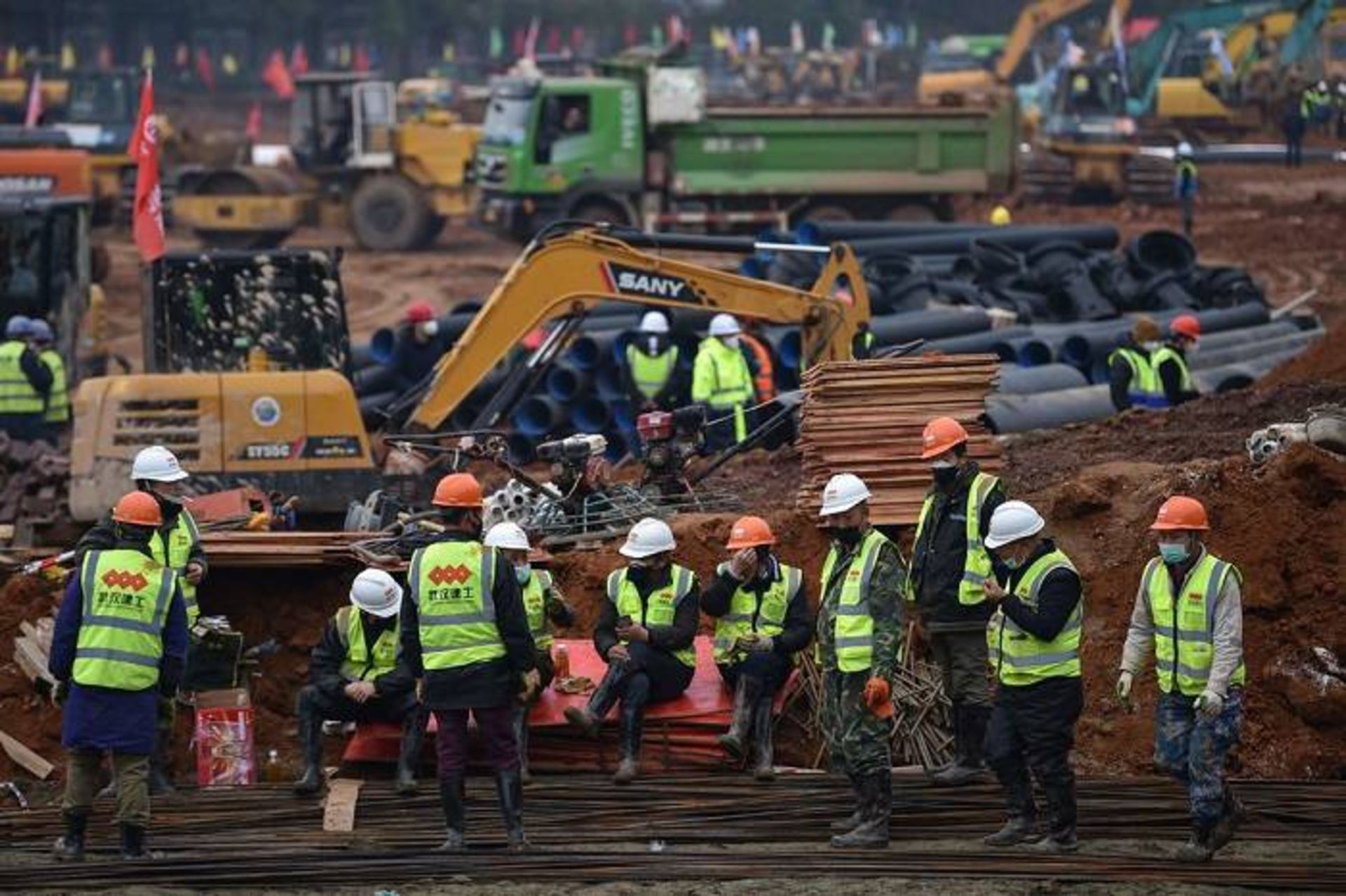  ساخت بیمارستان در ووهان