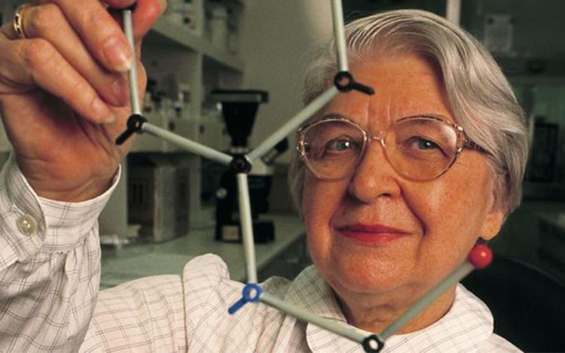 Stephanie Kwolek