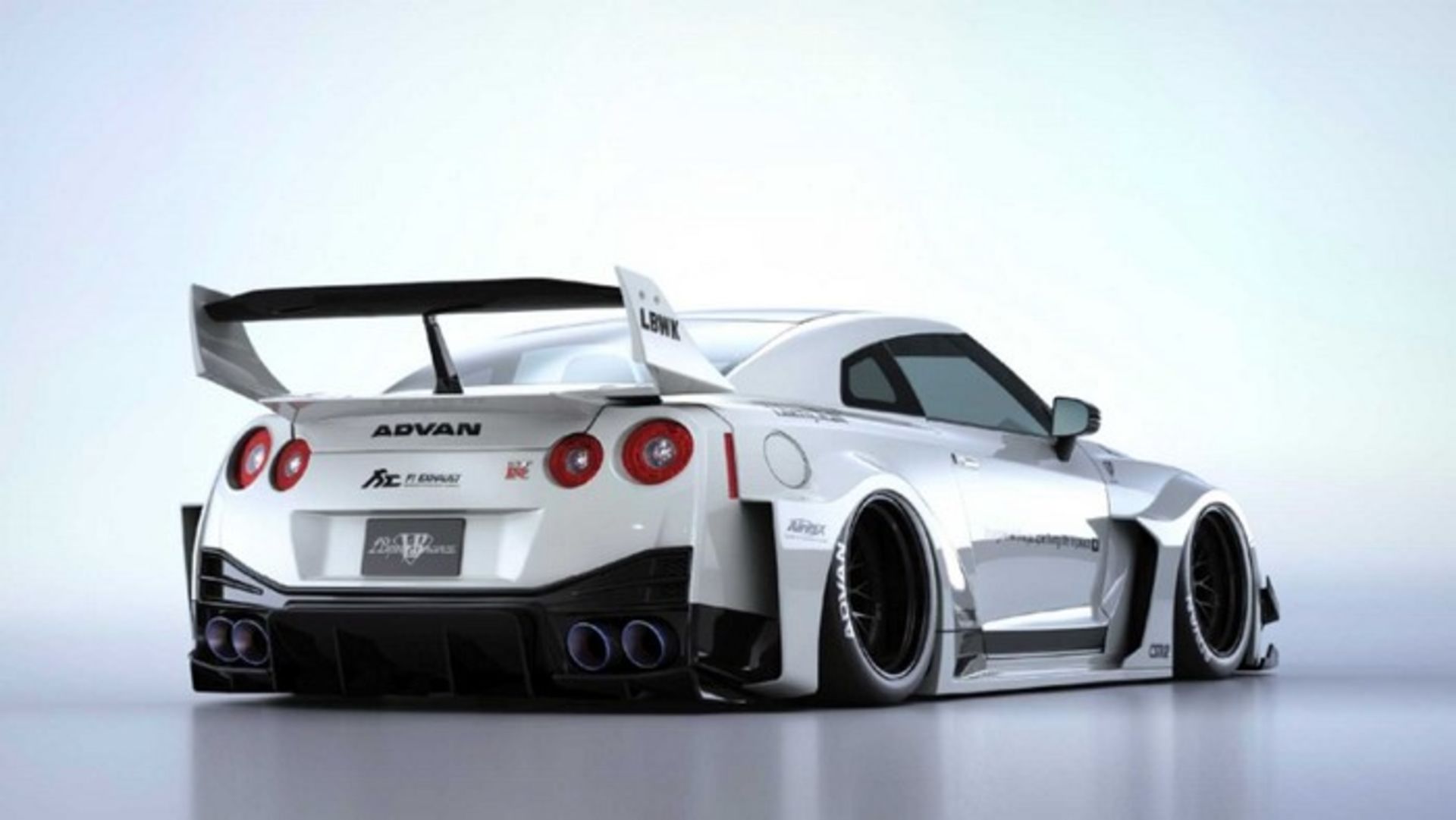 Liberty Walk Nissan GT-R