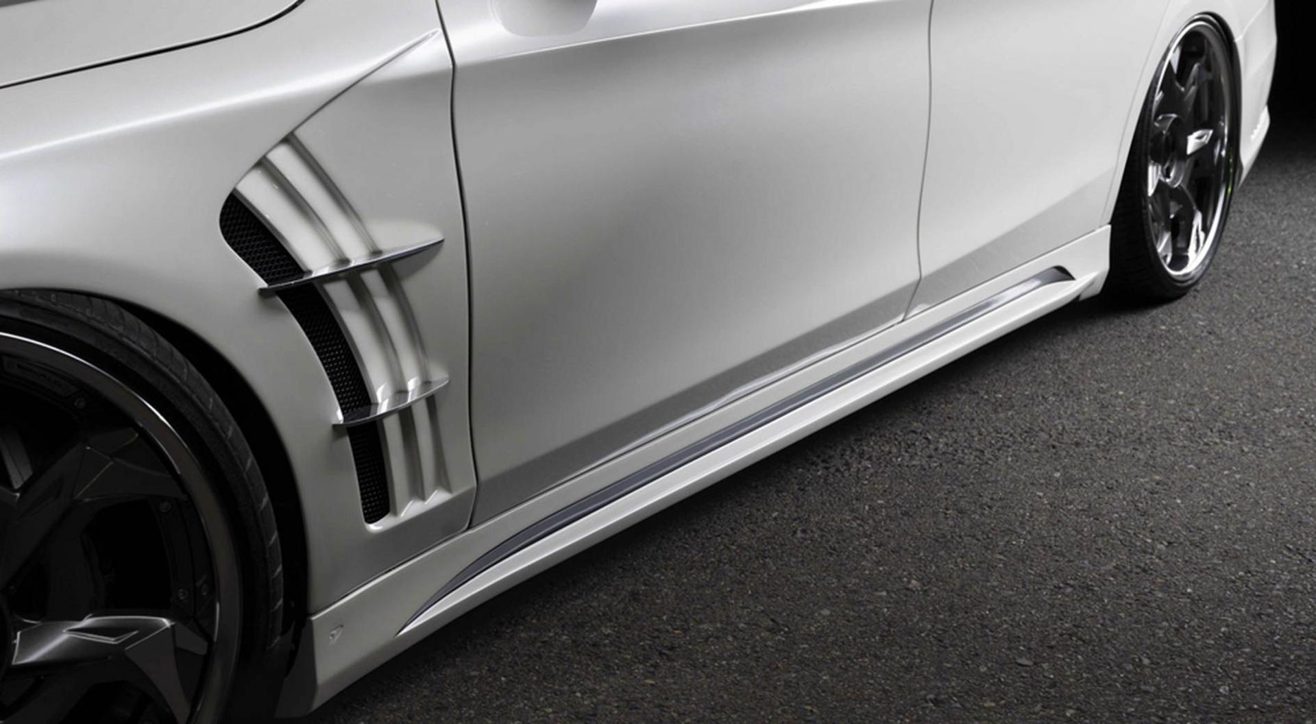 Mercedes Benz S-Class Wald Black Bison