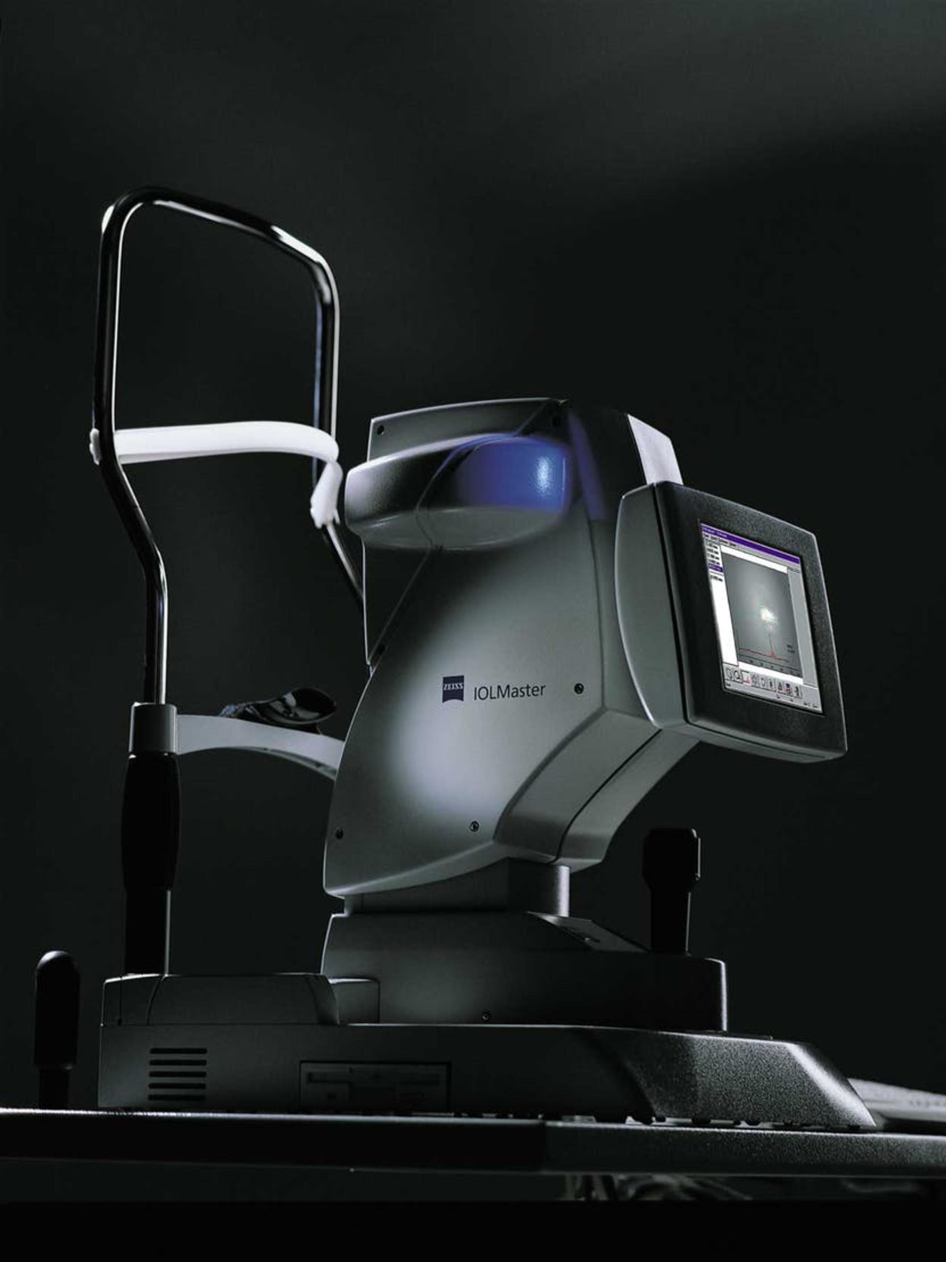 تجهیزات چشم پزشکی کارل زایس / Carl Zeiss