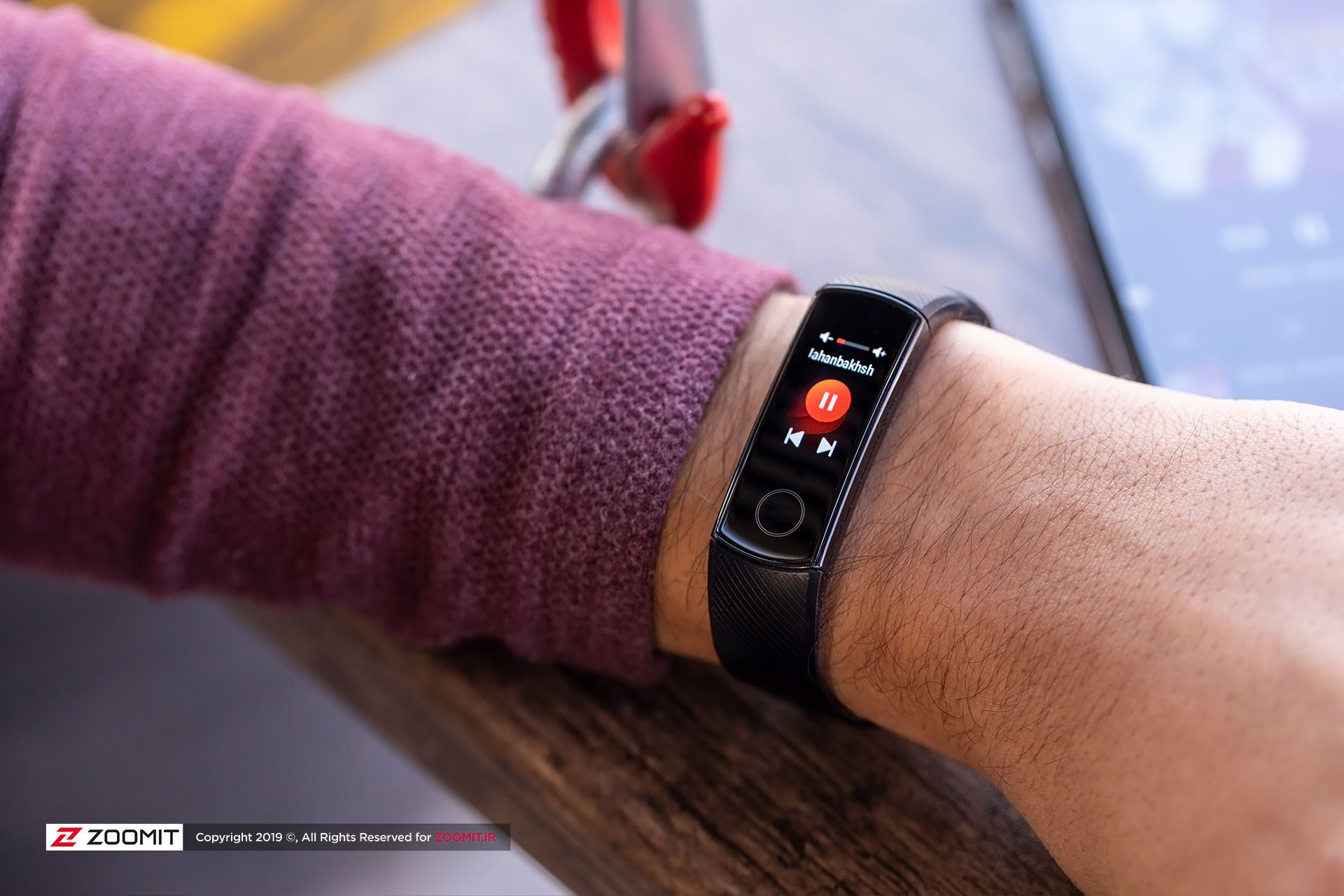 آنر بند ۵ / Honor band 5