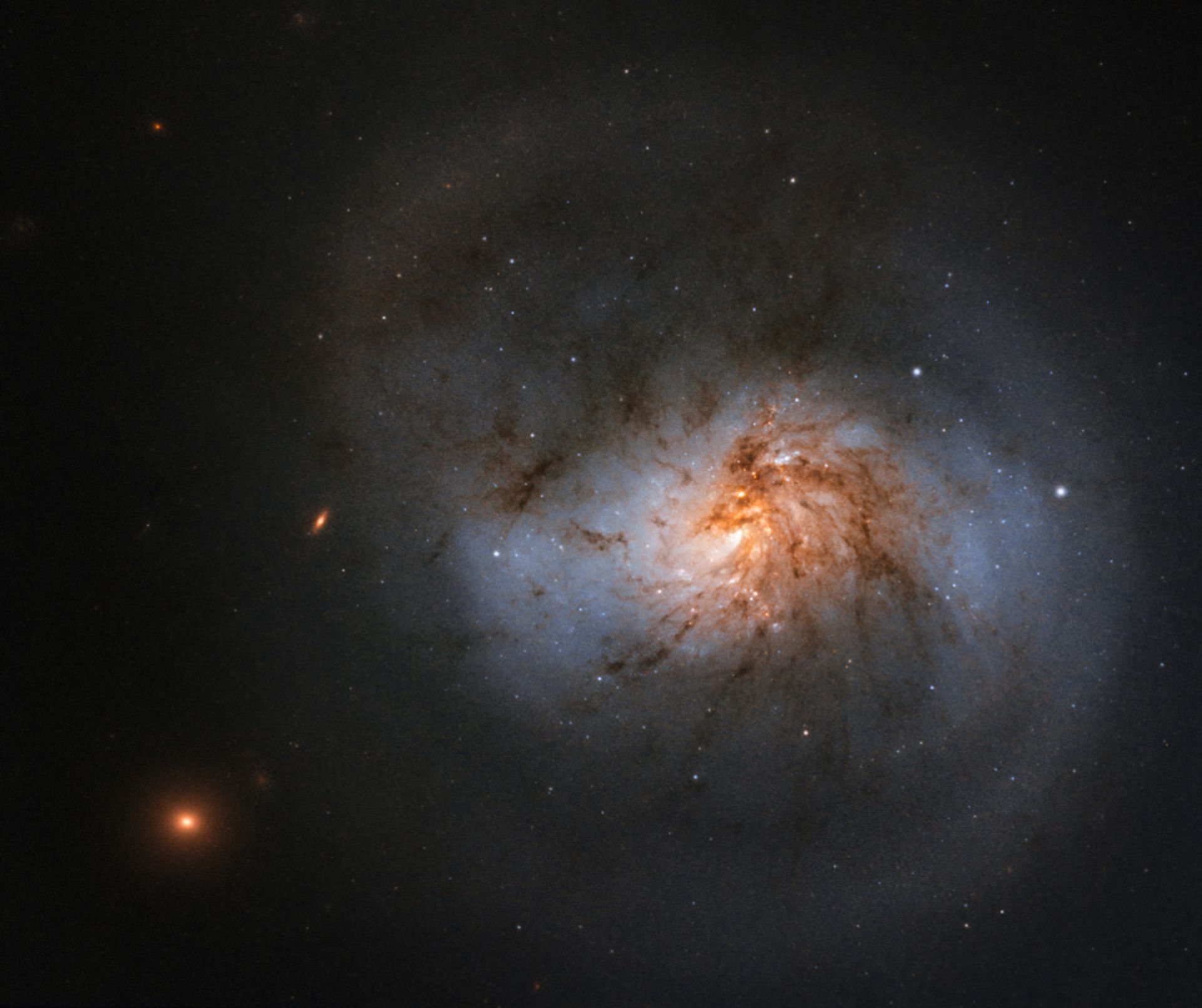 عکس دیدنی هابل از کهکشان مارپیچی