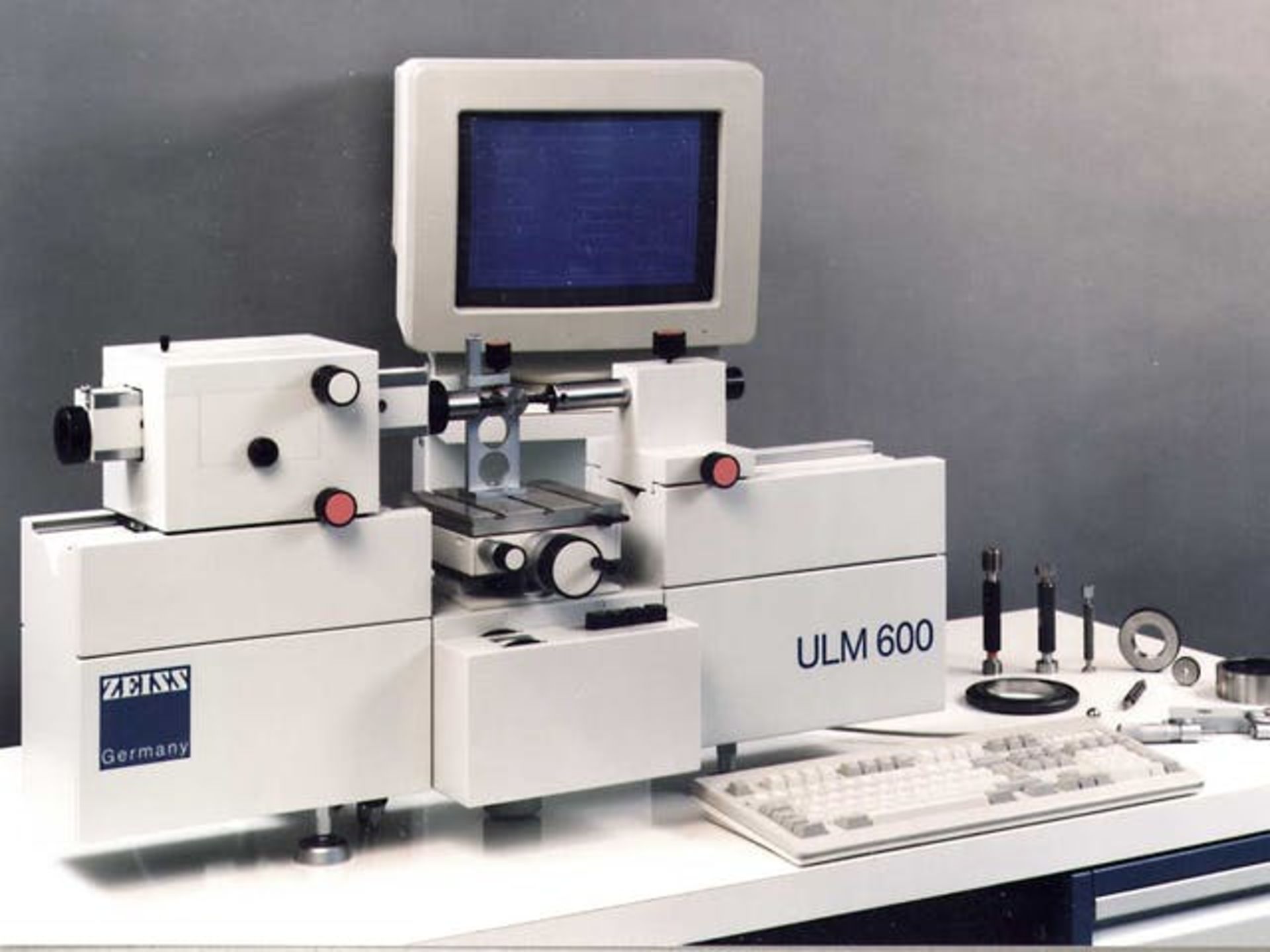 سیستم اندازه گیری کارل زایس / Carl Zeiss