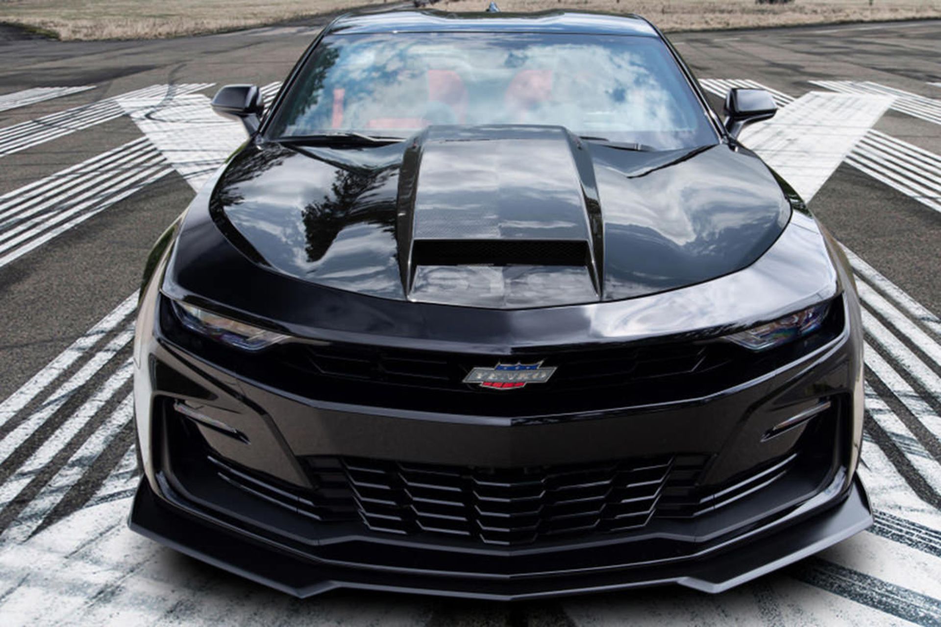 نمای جلو شورولت کامارو ینکو / Yenko/SC Chevrolet Camaro مشکی رنگ