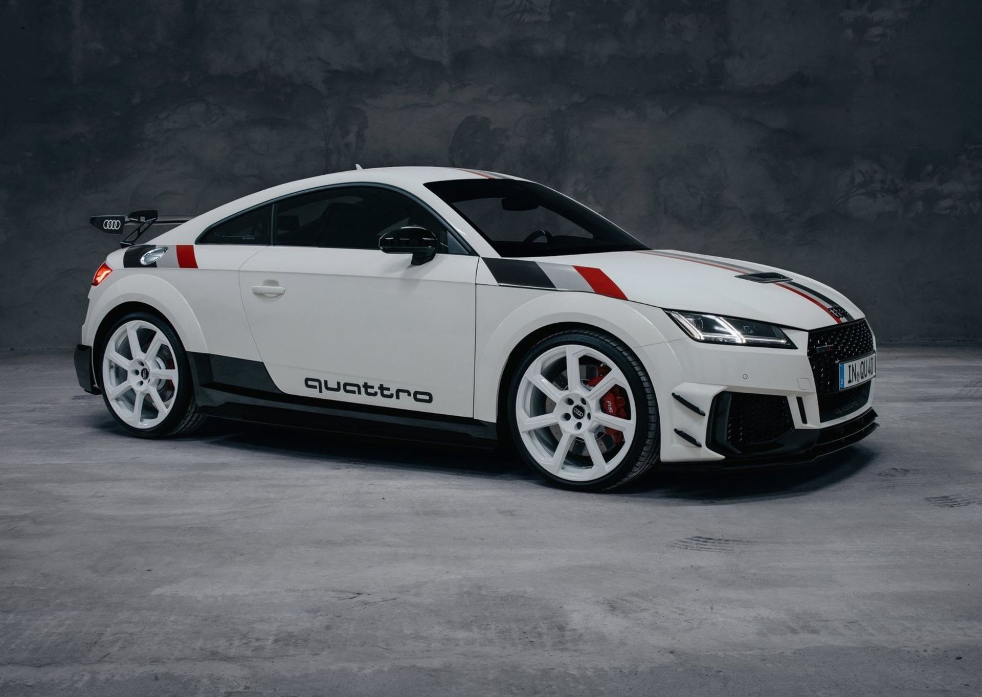 Audi TT RS 40 years of quattro آئودی تی تی نسخه ویژه