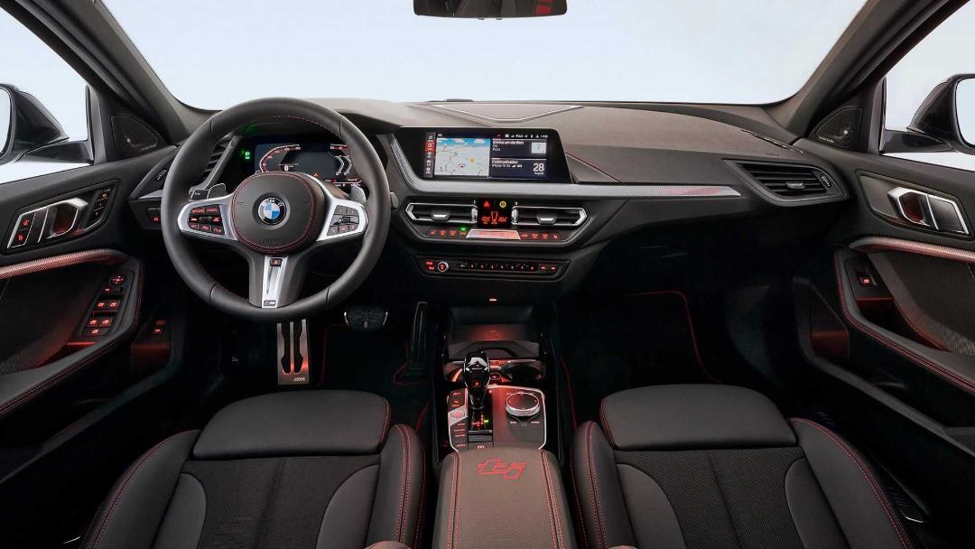 BMW 128ti   بی ام و 128  نمای کابین