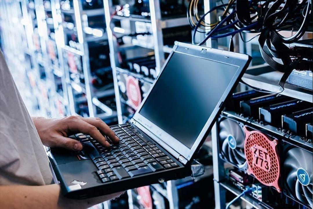 استخراج ارز دیجیتال با لپتاپ / cryptocurrency mining