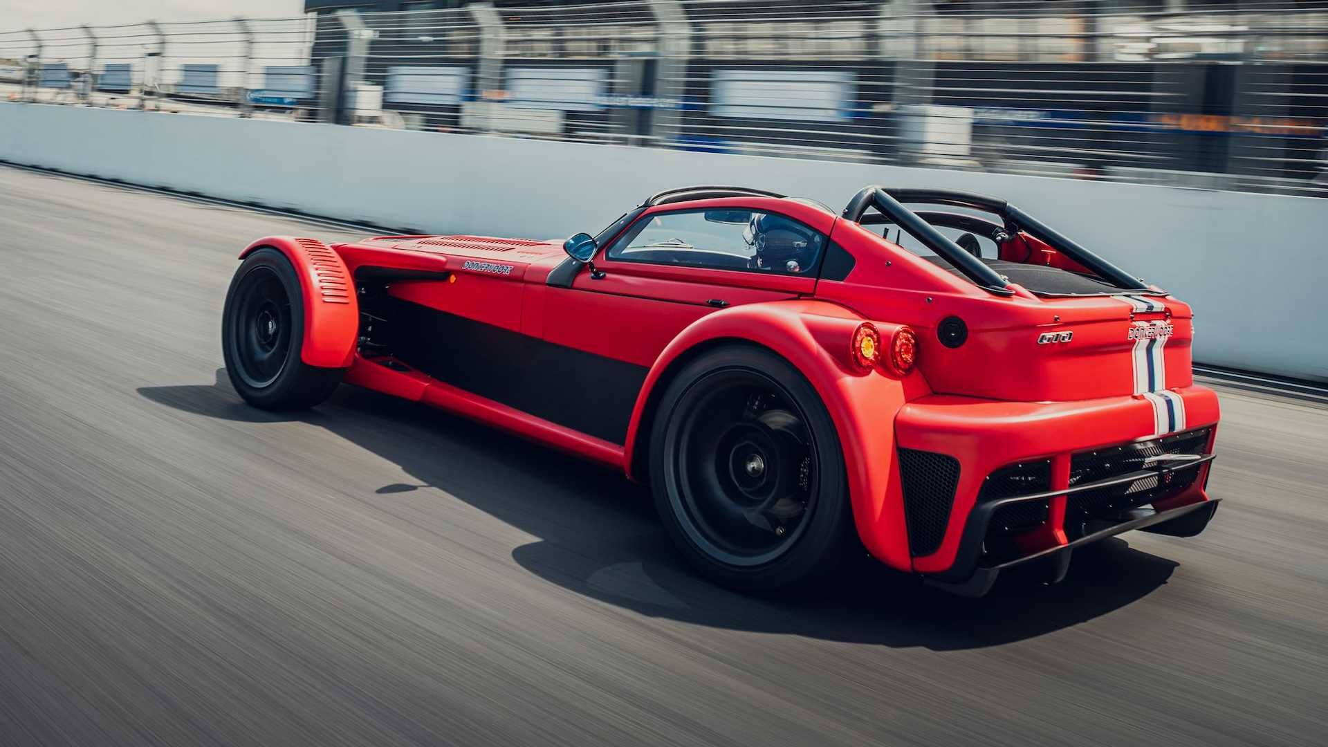 Donkervoort D8  دانکرورت
