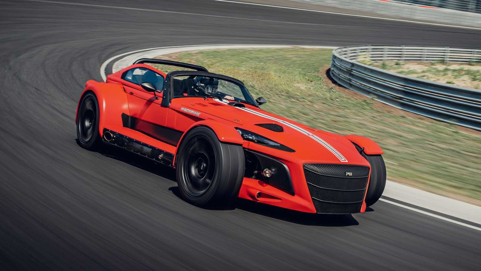 Donkervoort D8  دانکرورت