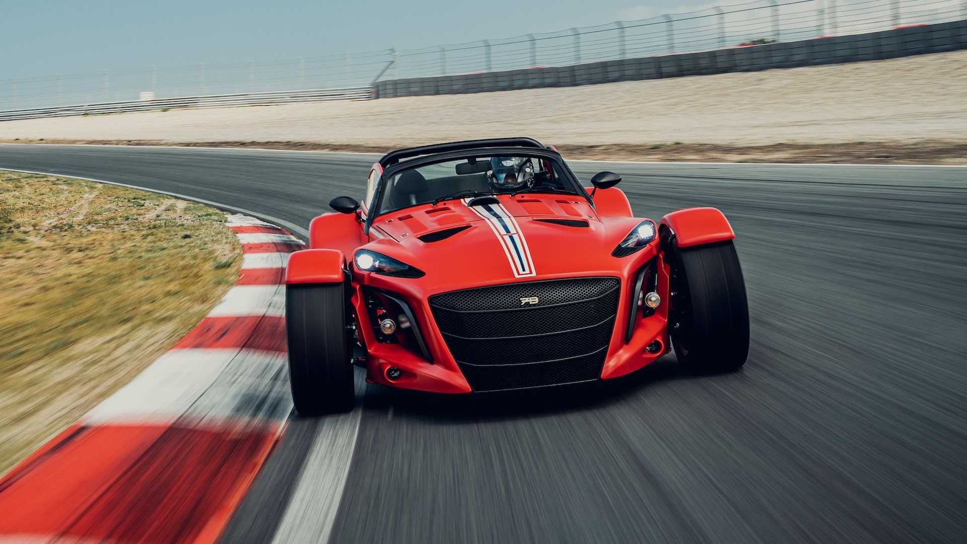 Donkervoort D8  دانکرورت