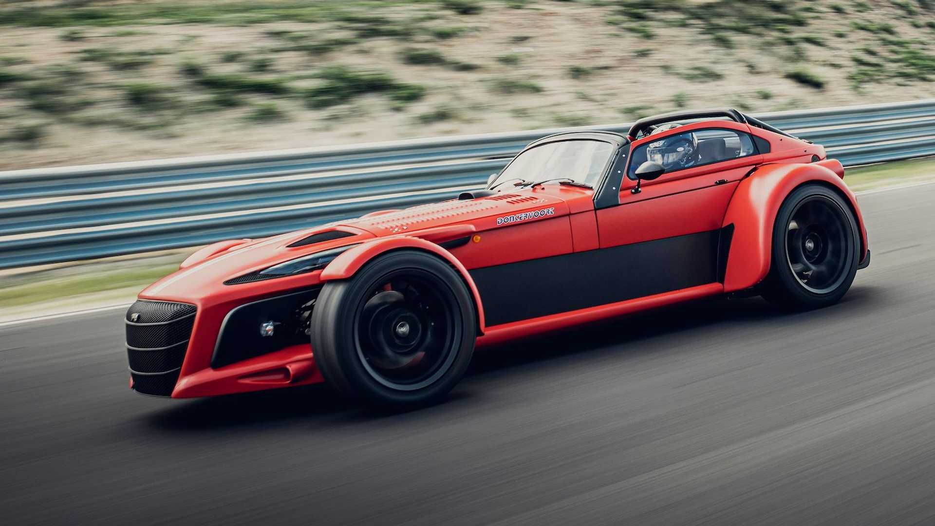 Donkervoort D8  دانکرورت