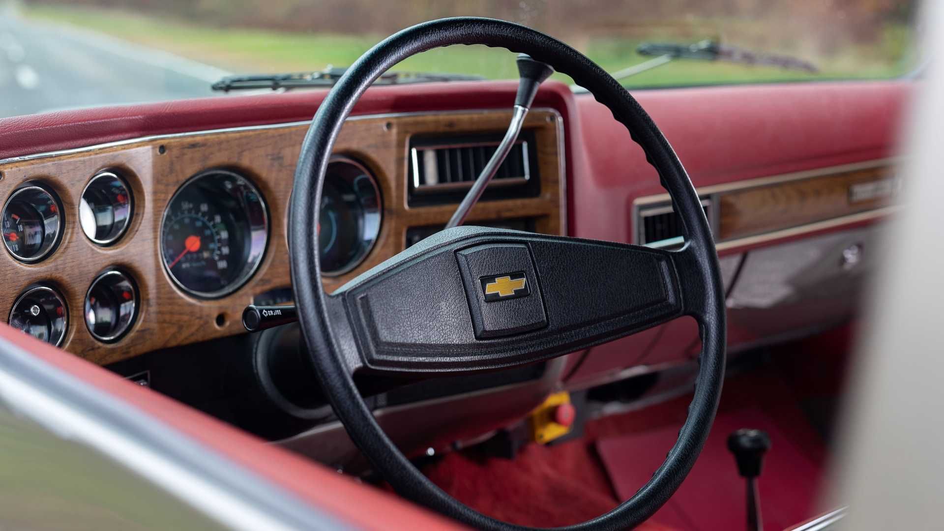 Chevy K5 Blazer  EV Conversion شورولت بلیزر برقی