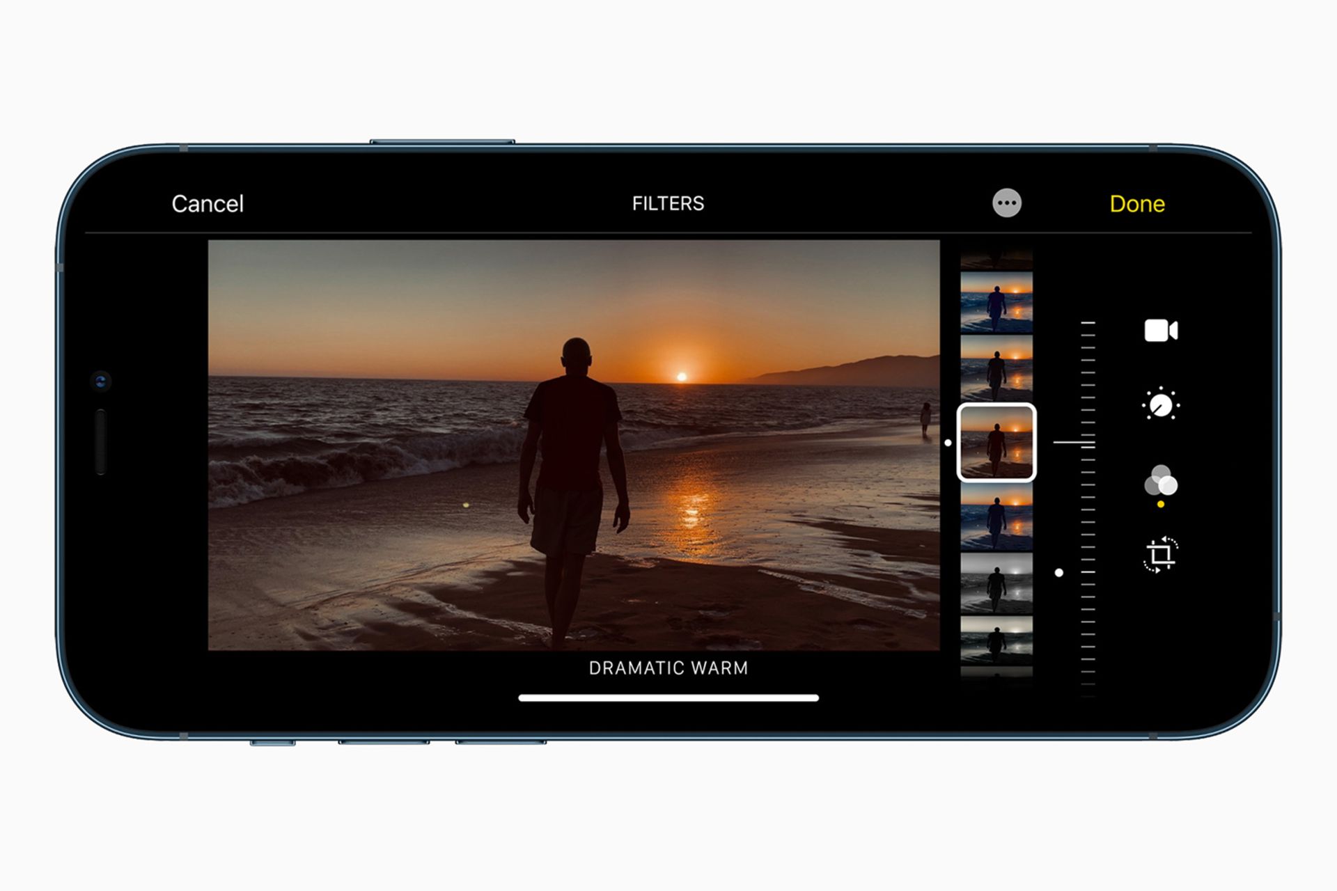 آیفون ۱۲ پرو حین ادیت ویدئو