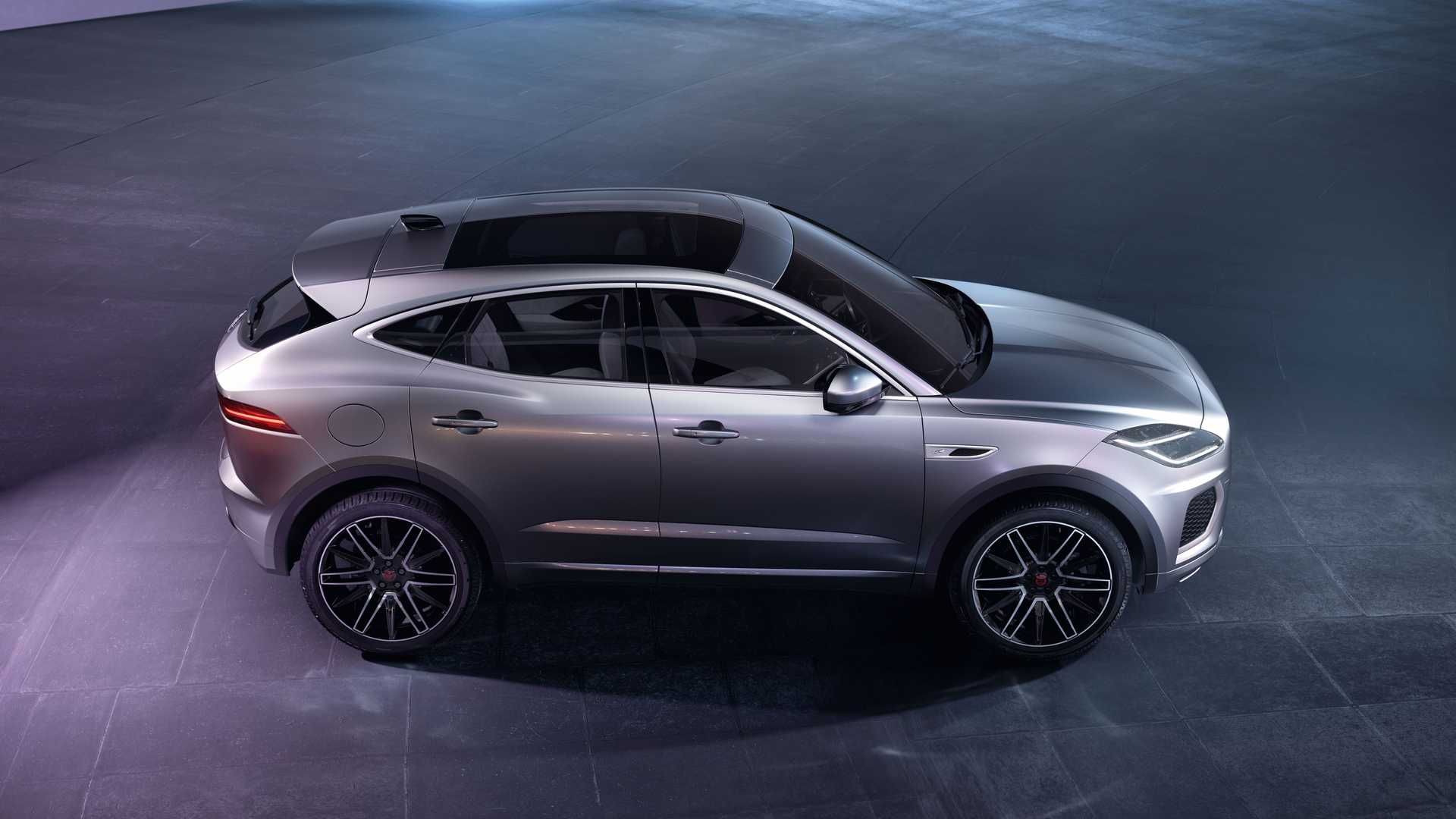 جگوار ای پیس Jaguar E pace 2021