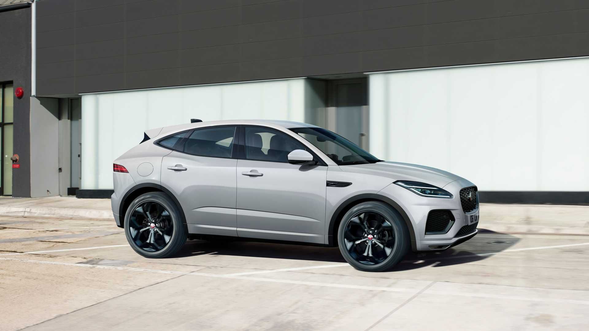 جگوار ای پیس Jaguar E pace 2021