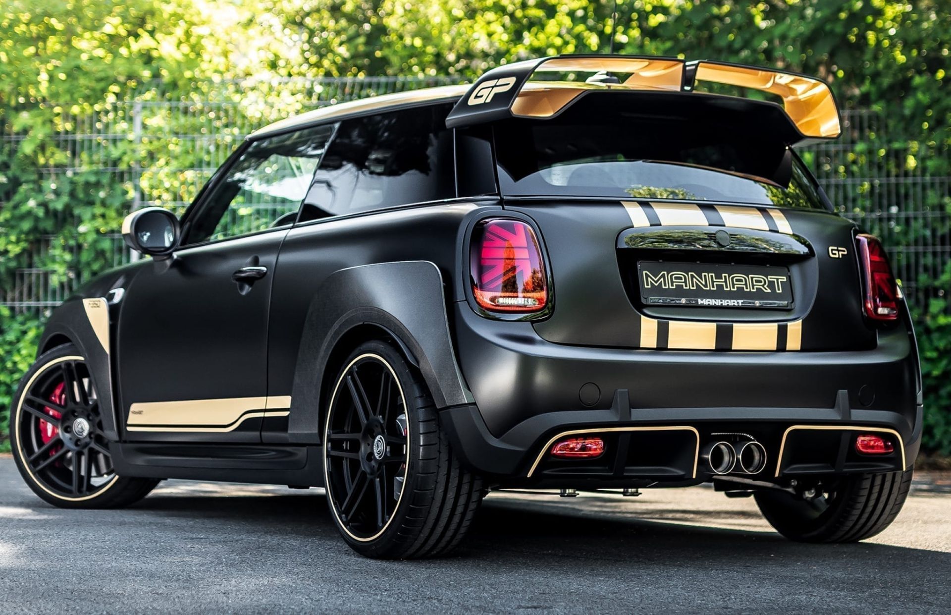 Manhart F350 Mini JCW  مینی جان کوپر ورکز منهارت