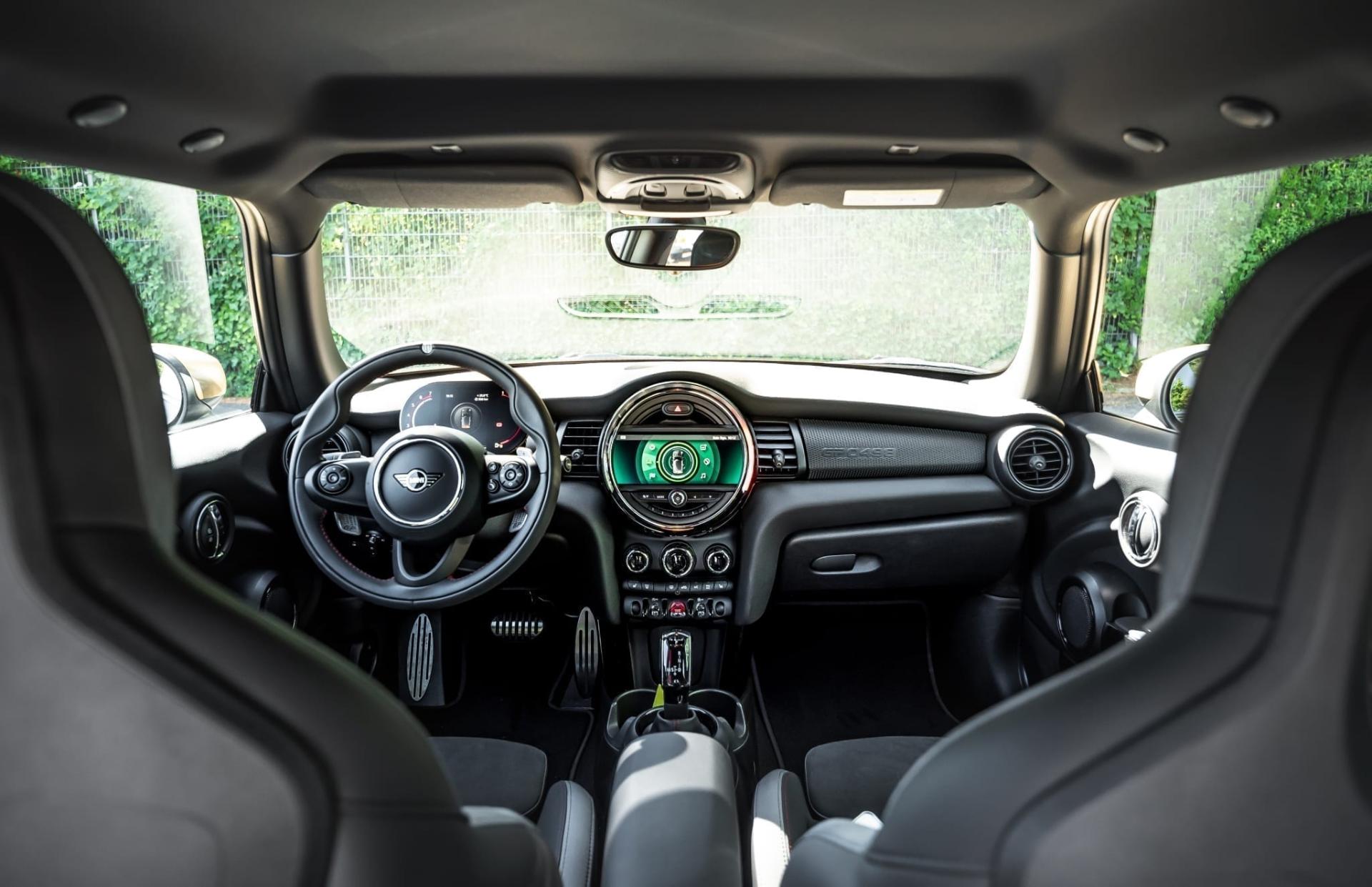 Manhart F350 Mini JCW  مینی جان کوپر ورکز منهارت