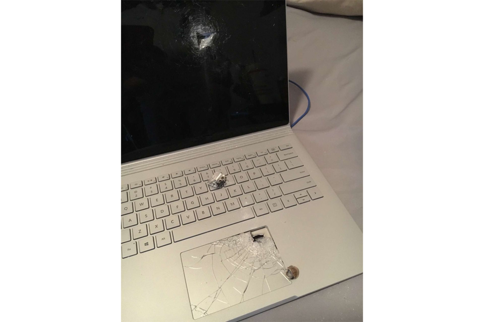 سرفیس بوک ۳ / Surface Book 3 پس از متوقف ساختن گلوله