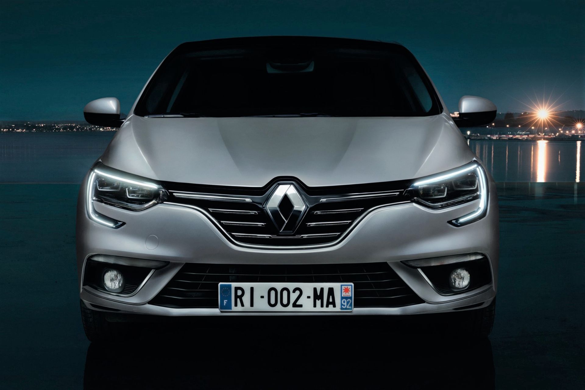 Renault Megane Sedan مگان صندوق دار  2016