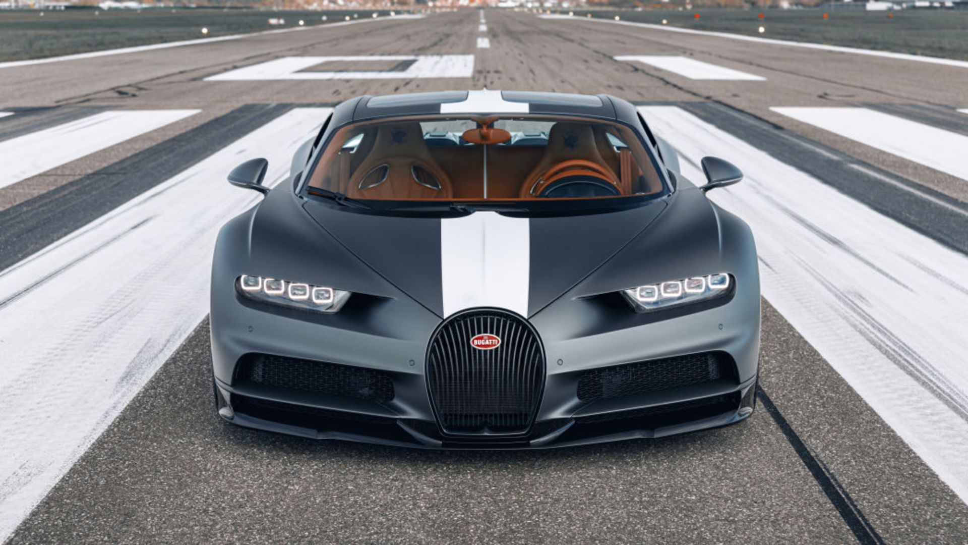 Bugatti Chiron Sport Les Legendes du Ciel  بوگاتی شیرون افسانه بهشت