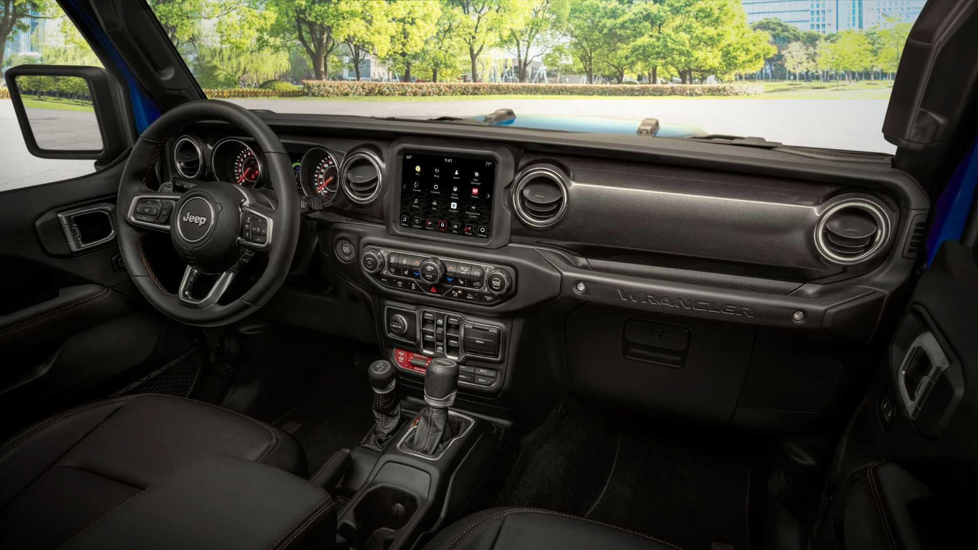 Jeep Wrangler Rubicon 392 جیپ رانگلر روبیکون 392 نمای داخلی