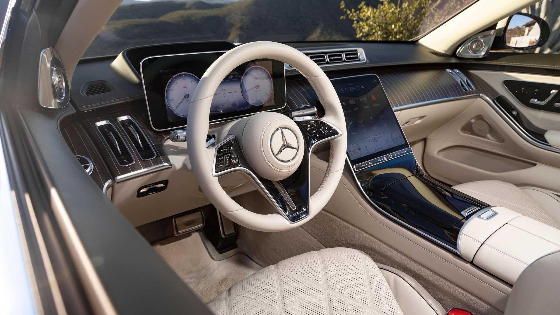 Mercedes-Benz S-Class Maybach  مرسدس بنز اس کلاس میباخ نمای داخلی