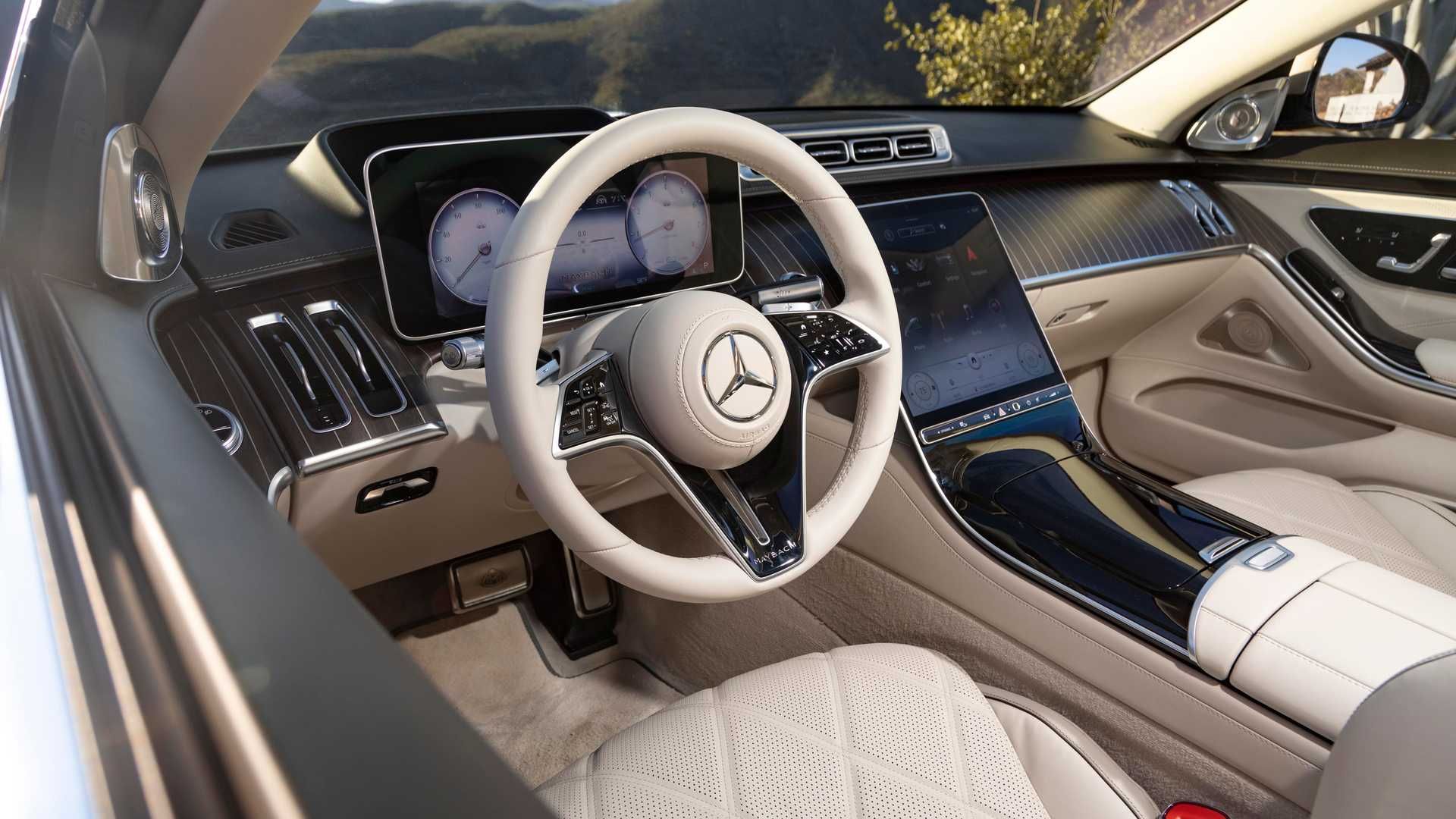 Mercedes-Benz S-Class Maybach  مرسدس بنز اس کلاس میباخ نمای داخلی