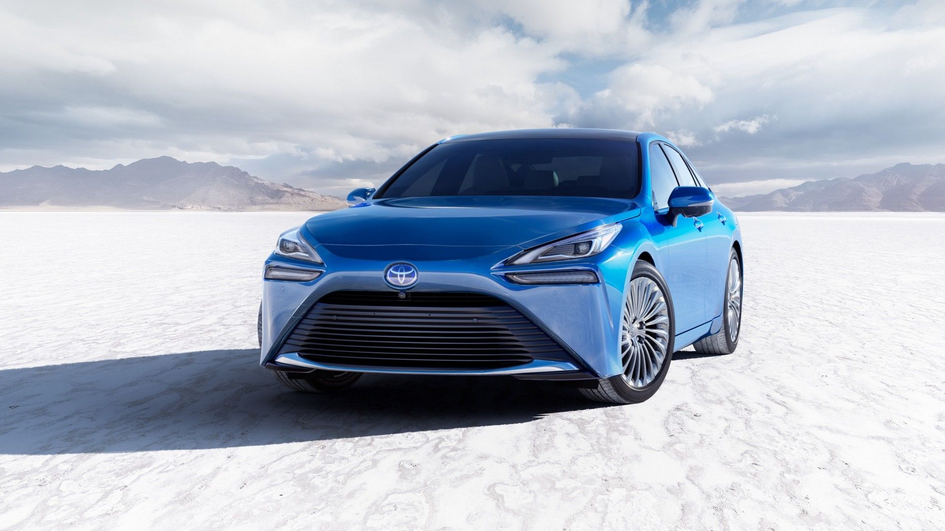 Toyota Mirai تویوتا میرای 