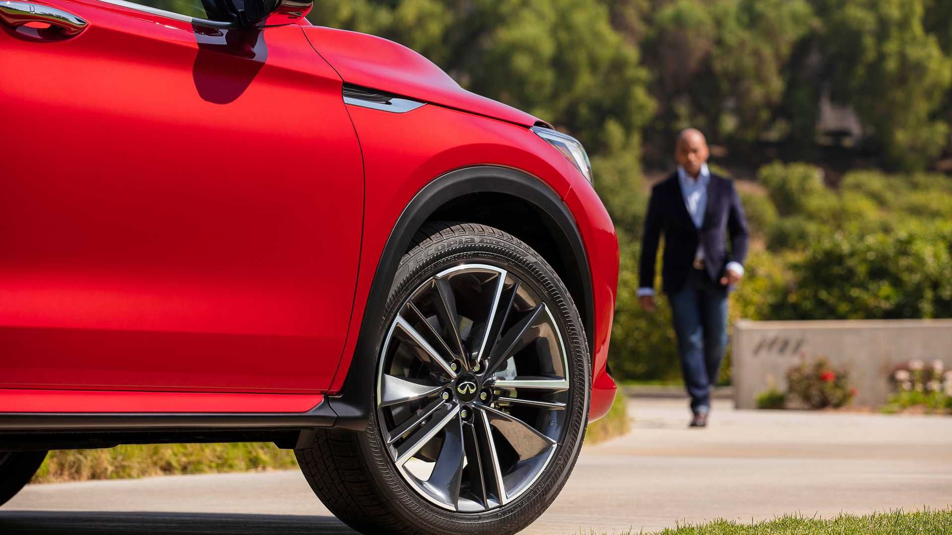  Infiniti QX55 شاسی بلند اینفینیتی کیوایکس55 نمای بدنه