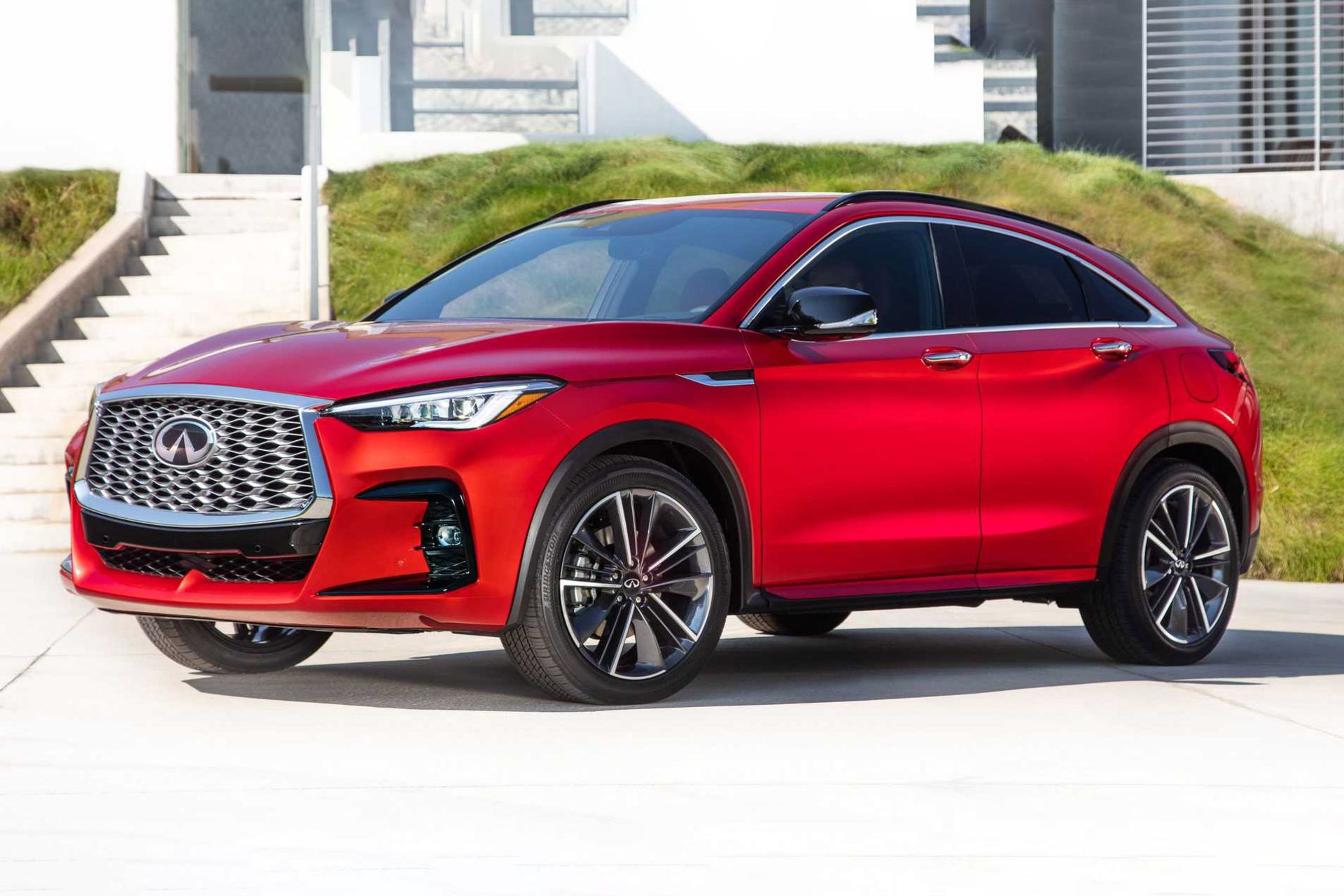  Infiniti QX55 شاسی بلند اینفینیتی کیوایکس55 نمای بدنه